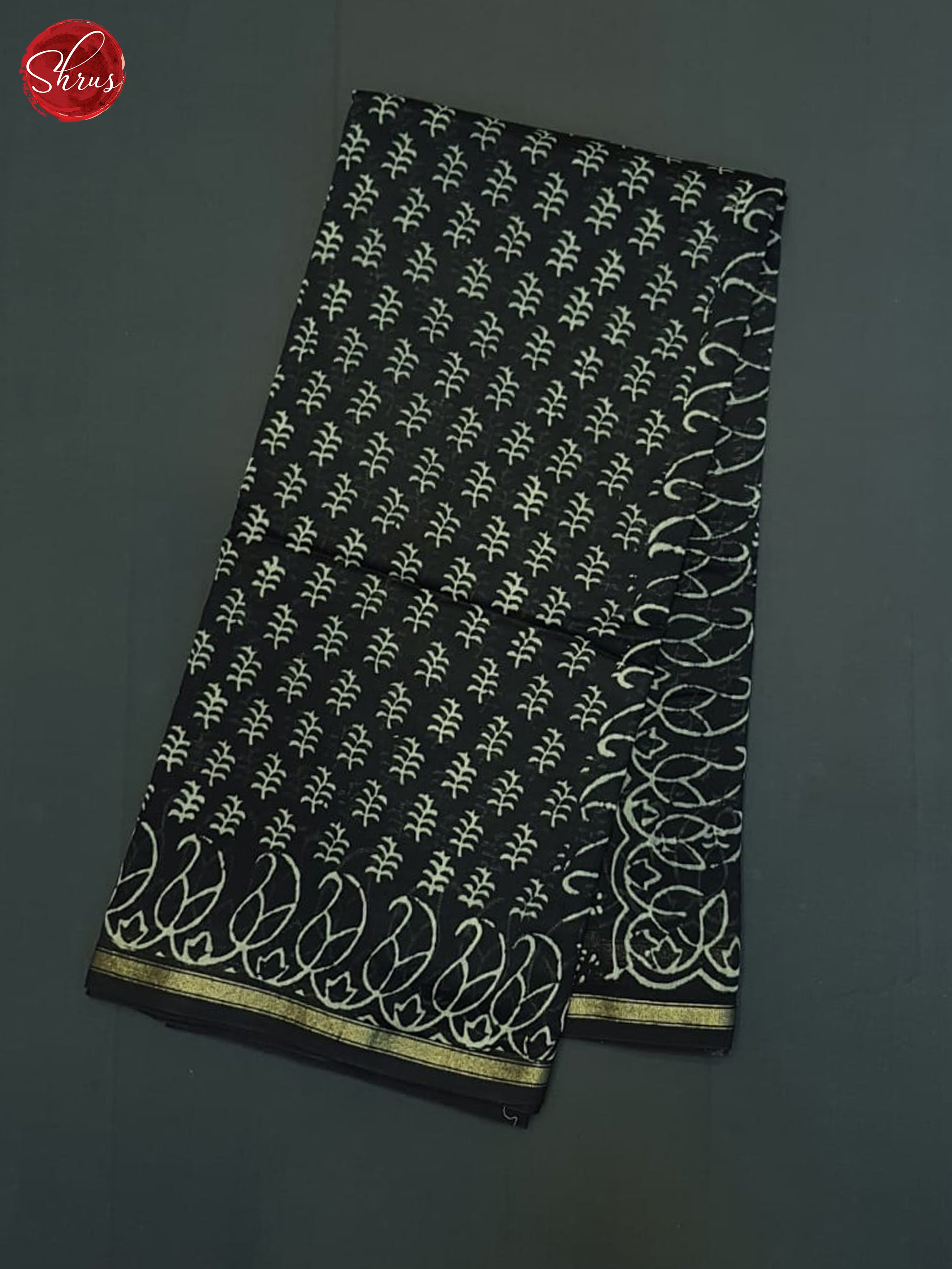 Black(Single Tone)- Maheshwari Silk Cotton Saree - Shop on ShrusEternity.com