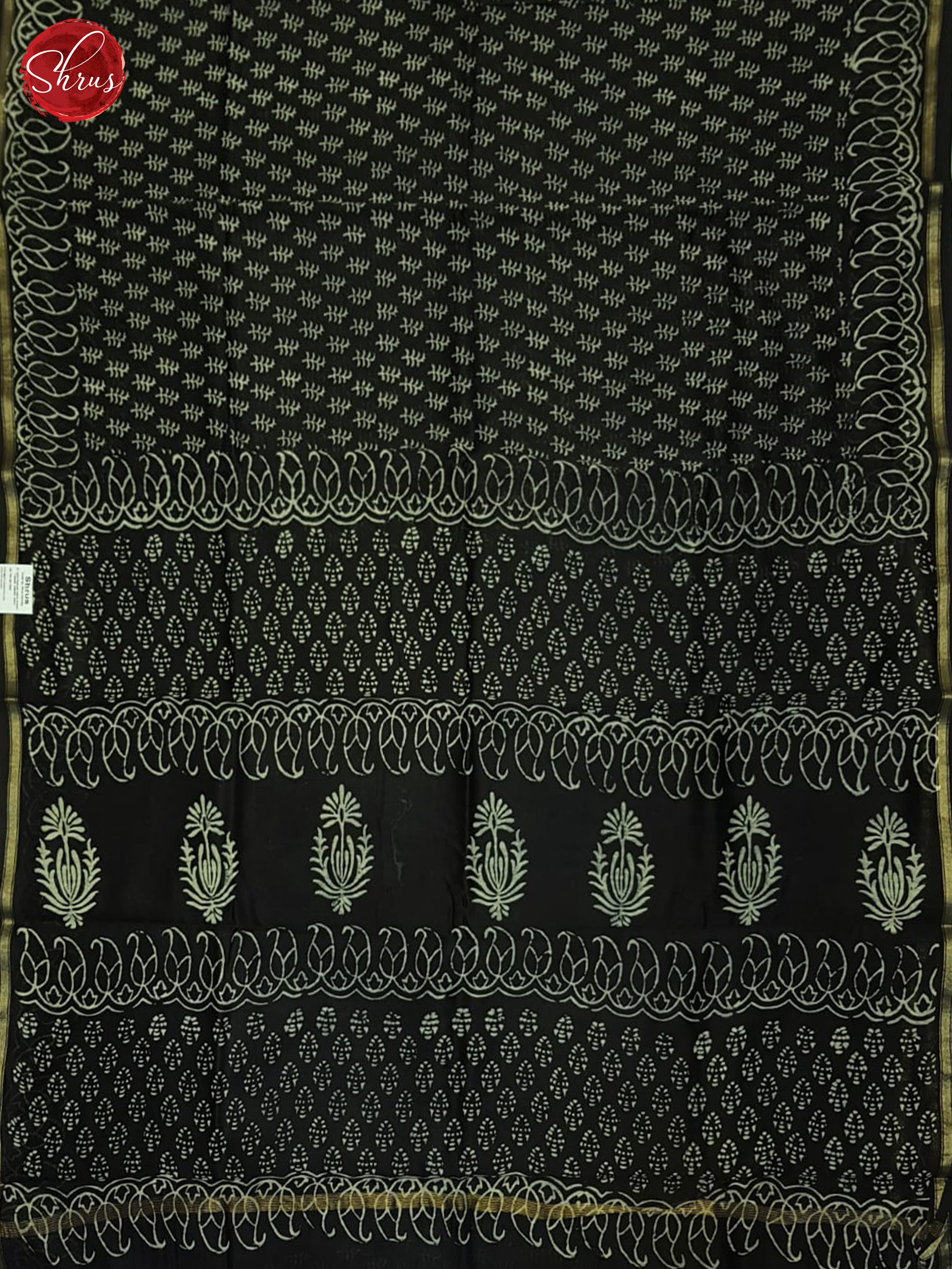 Black(Single Tone)- Maheshwari Silk Cotton Saree - Shop on ShrusEternity.com