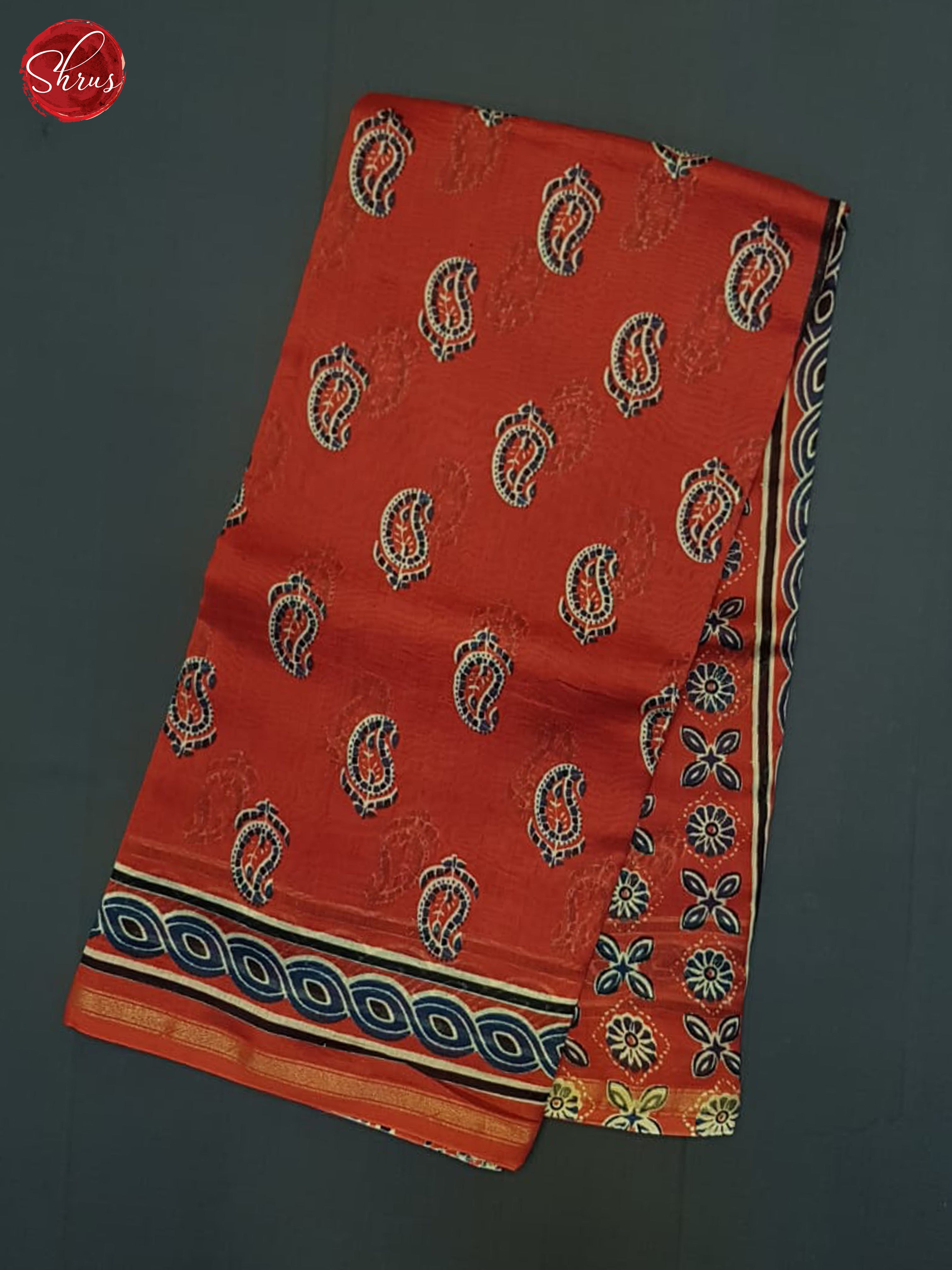 Red And Cream- Maheshwari Silk Cotton Saree - Shop on ShrusEternity.com