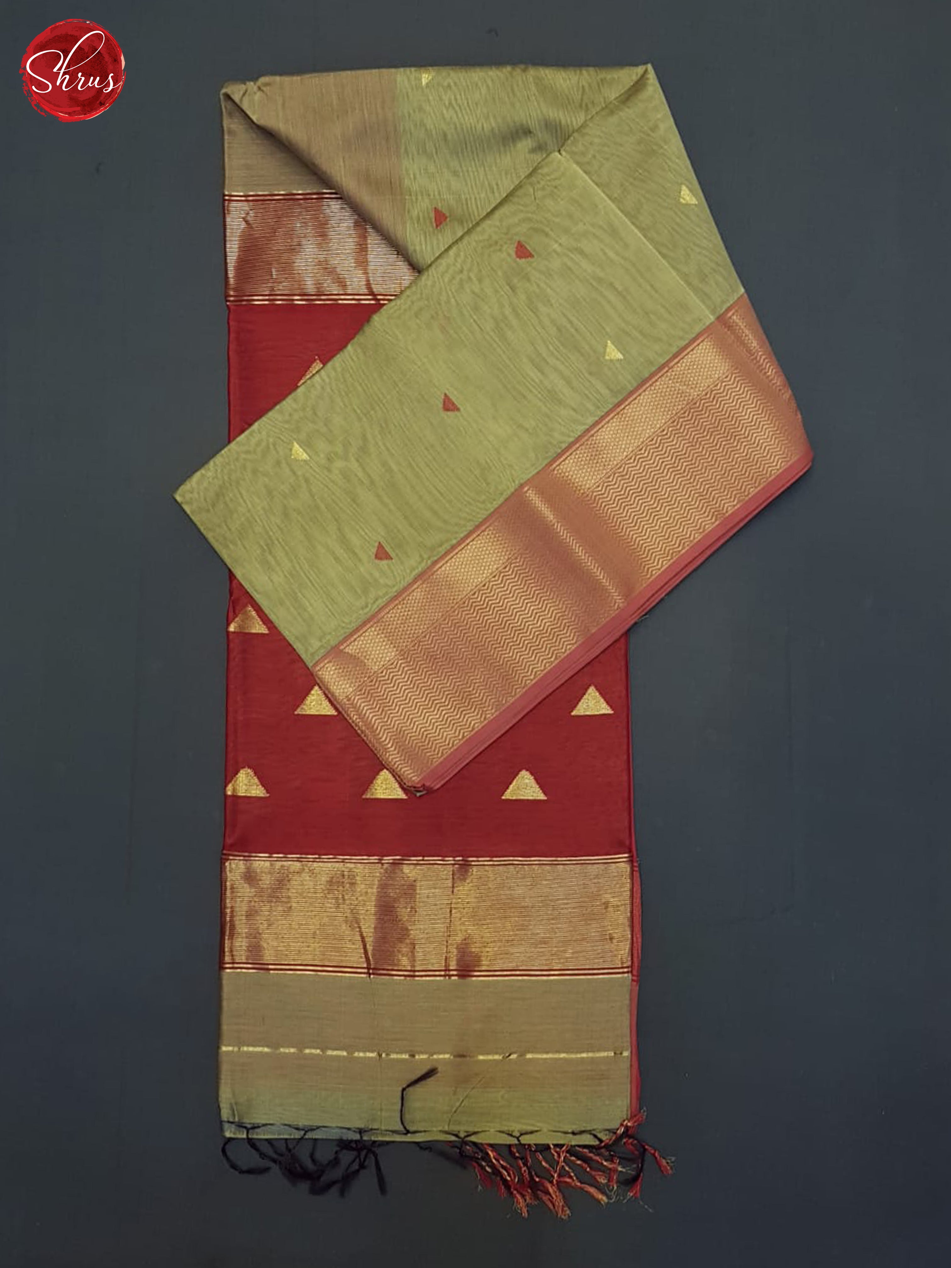 Grey And Red- Maheshwari Silk Cotton saree - Shop on ShrusEternity.com