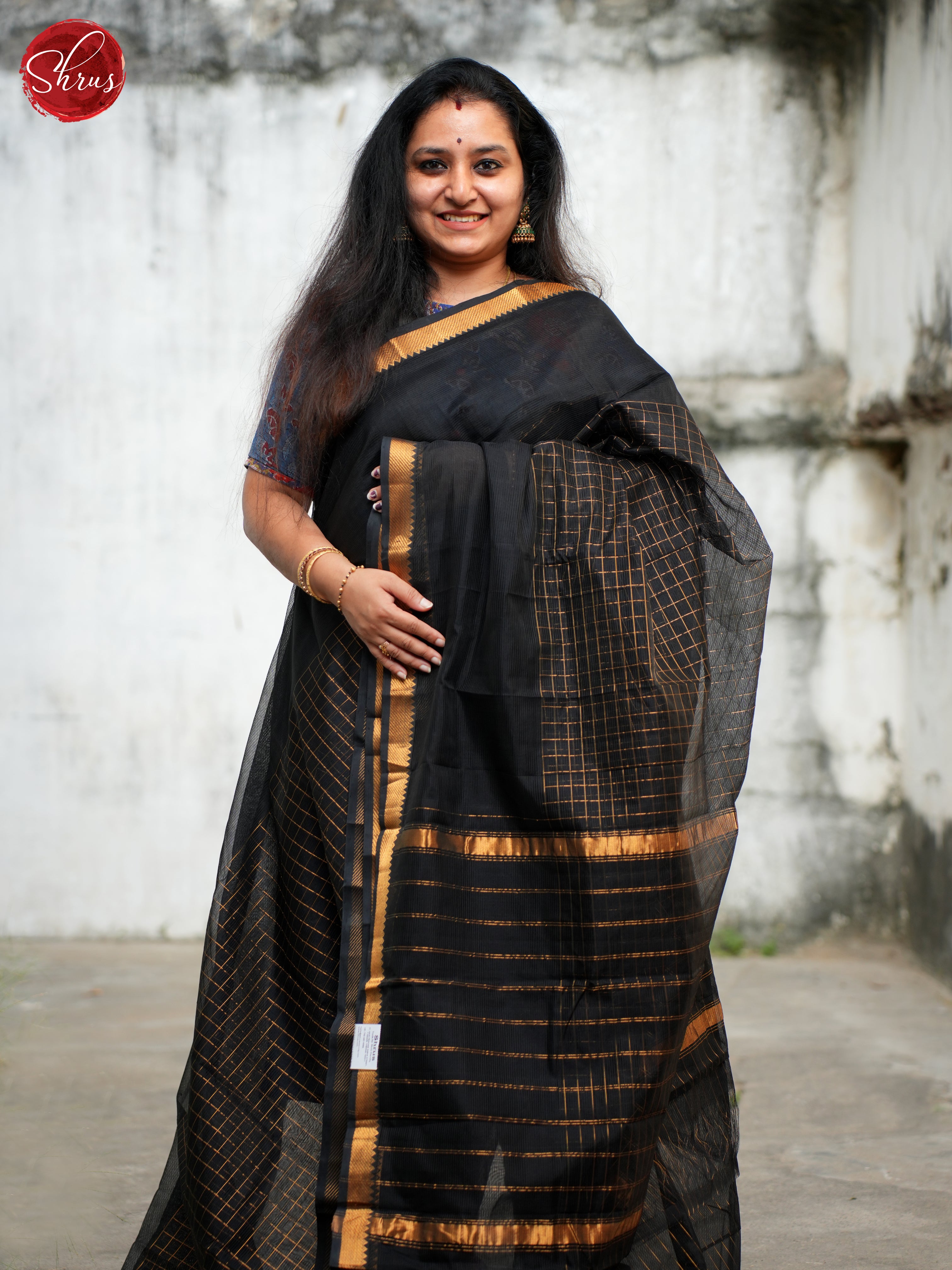 black(Single Tone) - Mangalagiri silkcotton Saree - Shop on ShrusEternity.com
