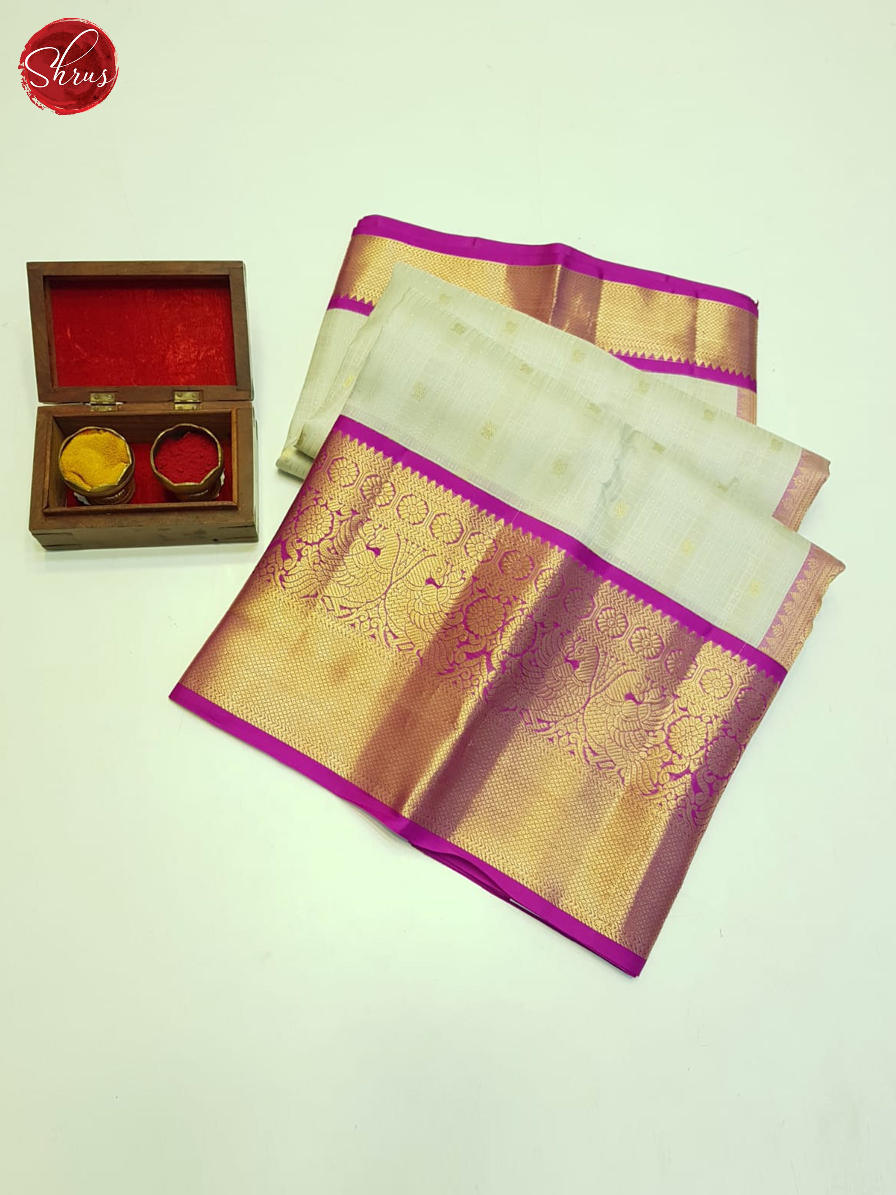 Cream And Pink- Kanchipuram Silk Saree - Shop on ShrusEternity.com