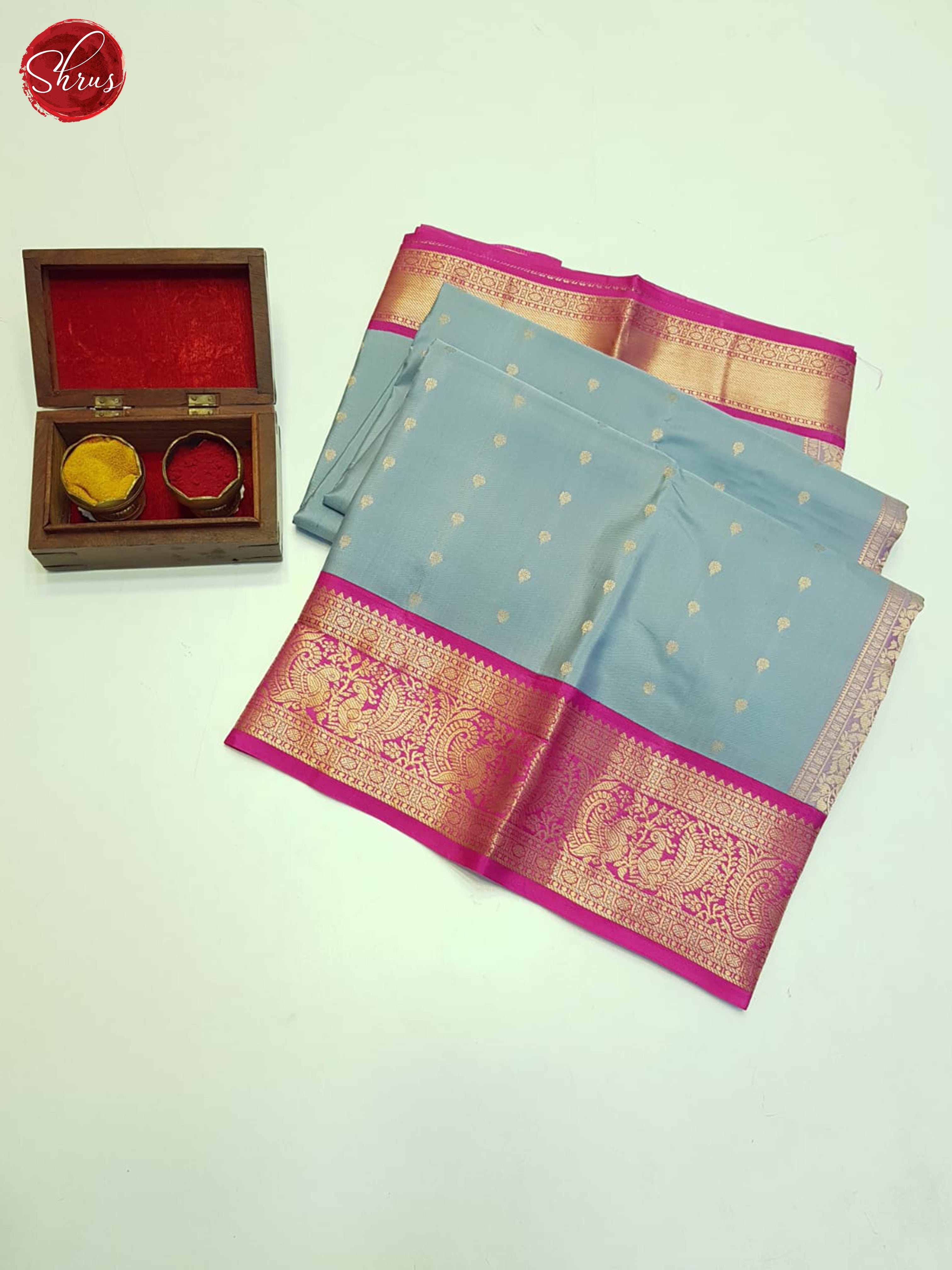 Grey And Pink- Kanchipuram Silk Saree - Shop on ShrusEternity.com