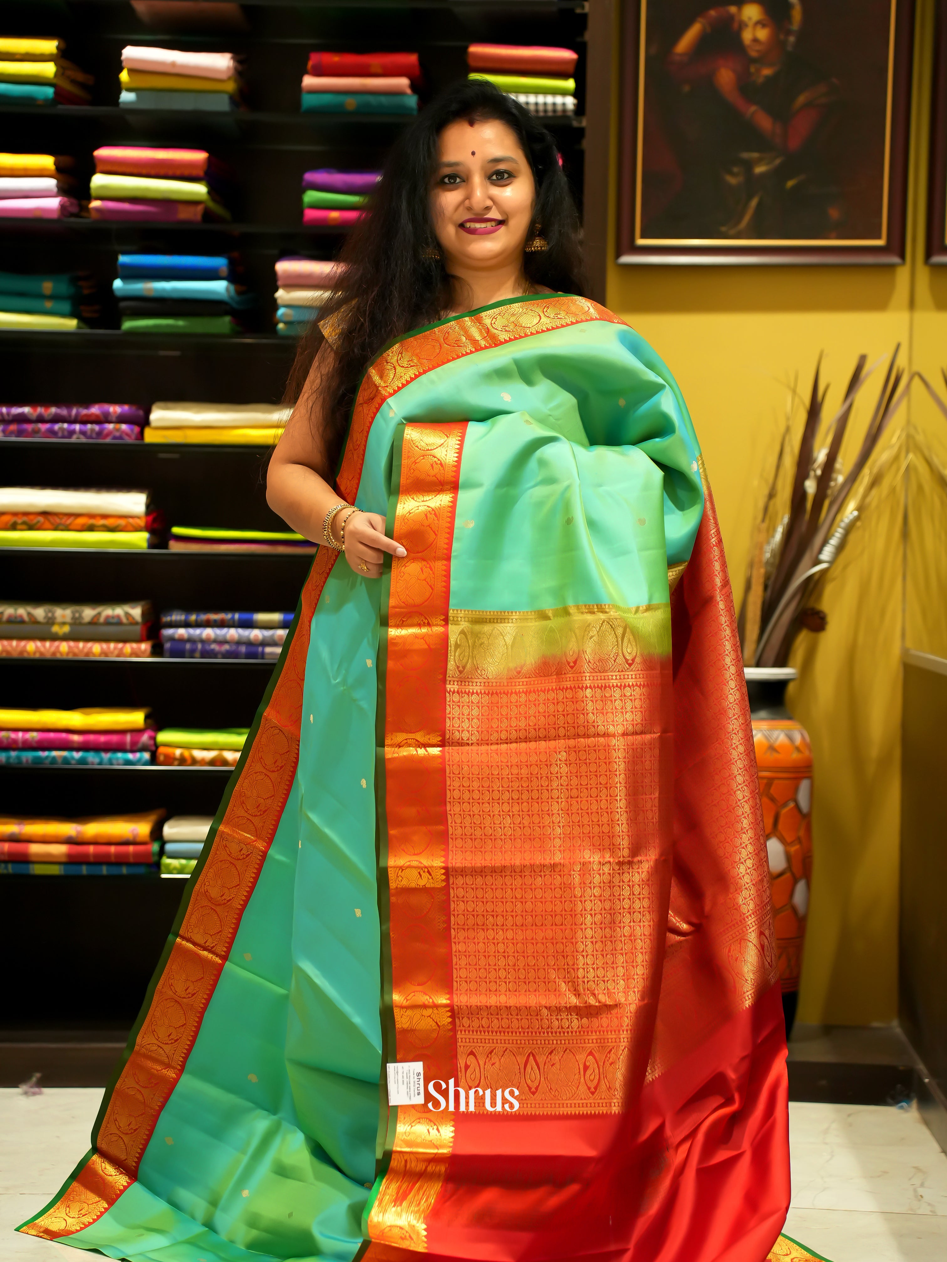 Green And Red- Korvai Kanchipuram Silk Saree