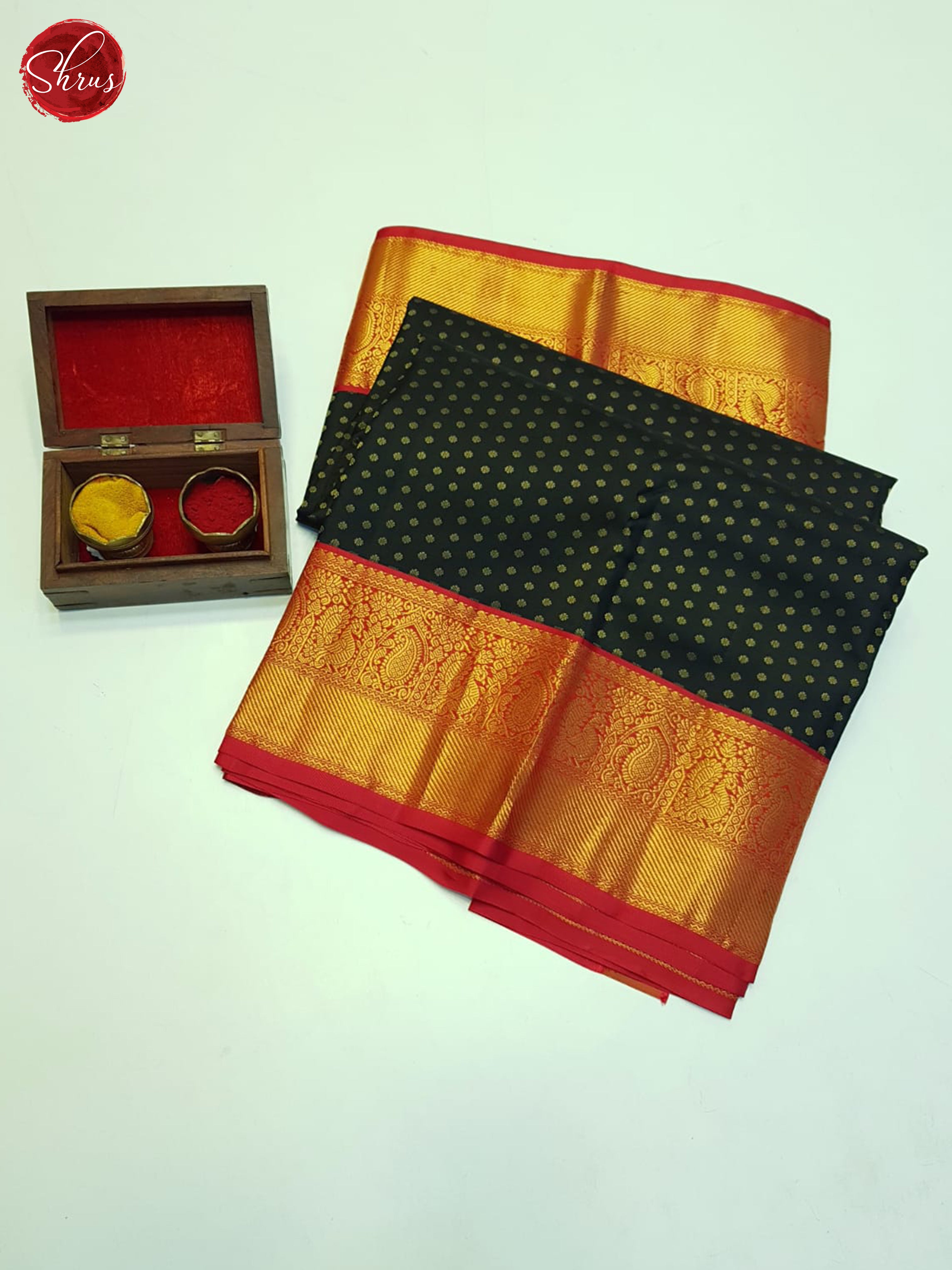 Black And Red- Kanchipuram Silk Saree - Shop on ShrusEternity.com