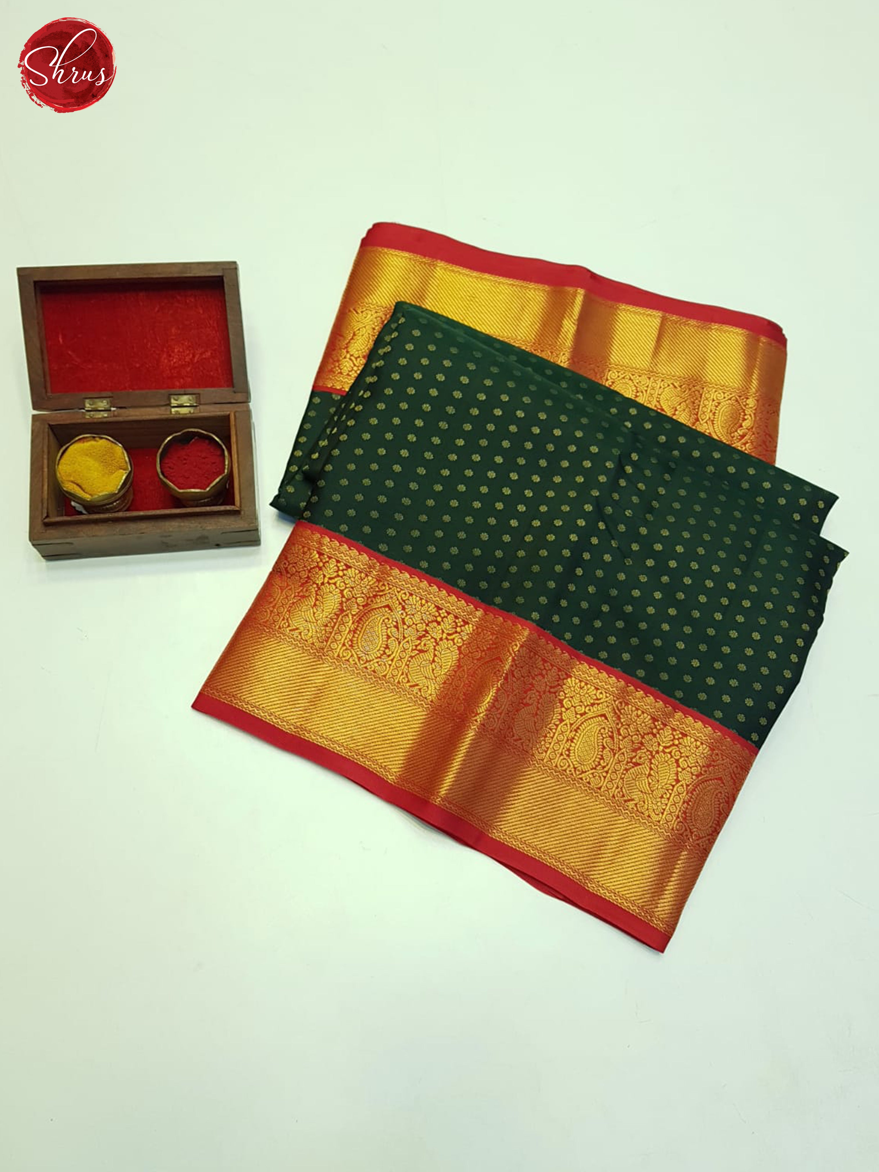 Green And Red- Kanchipuram Silk Saree - Shop on ShrusEternity.com