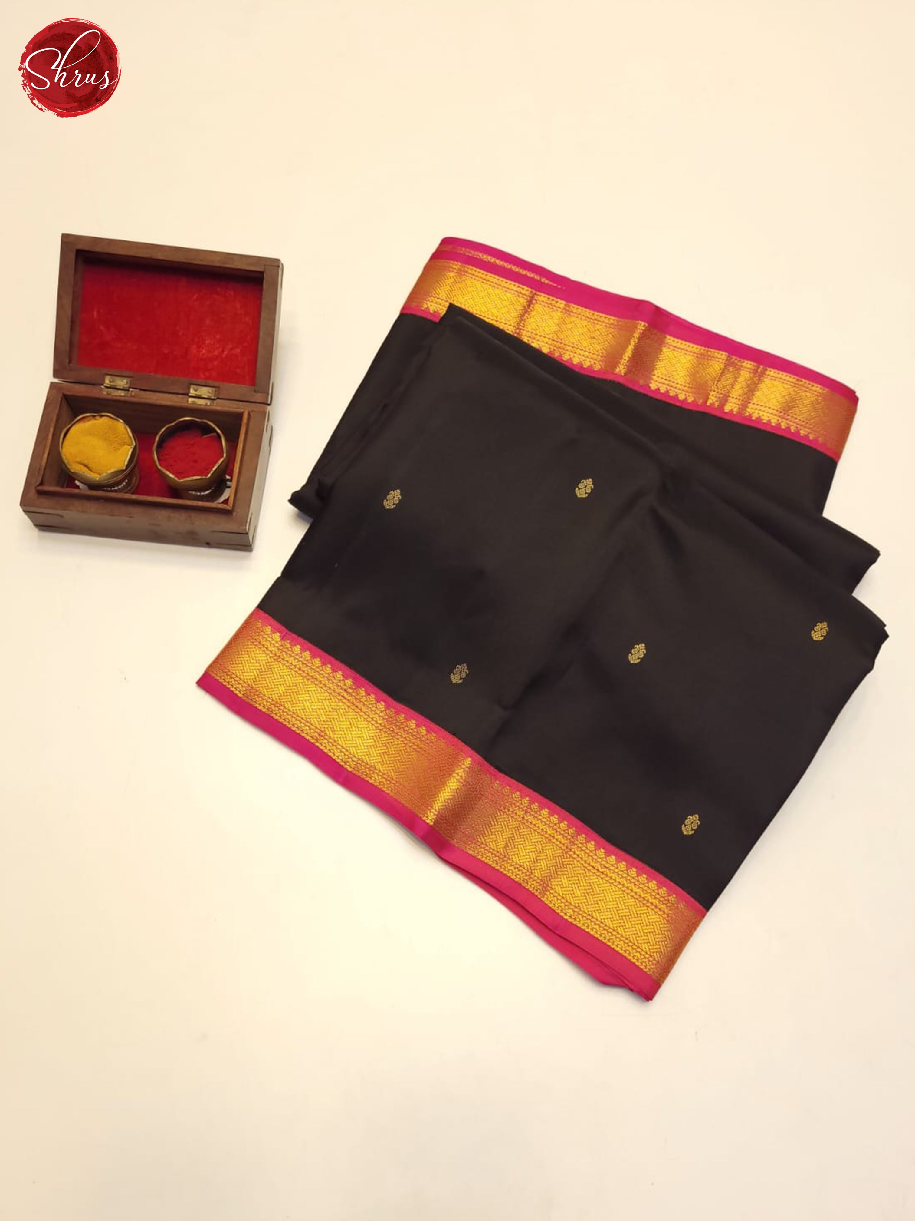 Black & Pink - Kanchipuram silk Saree - Shop on ShrusEternity.com