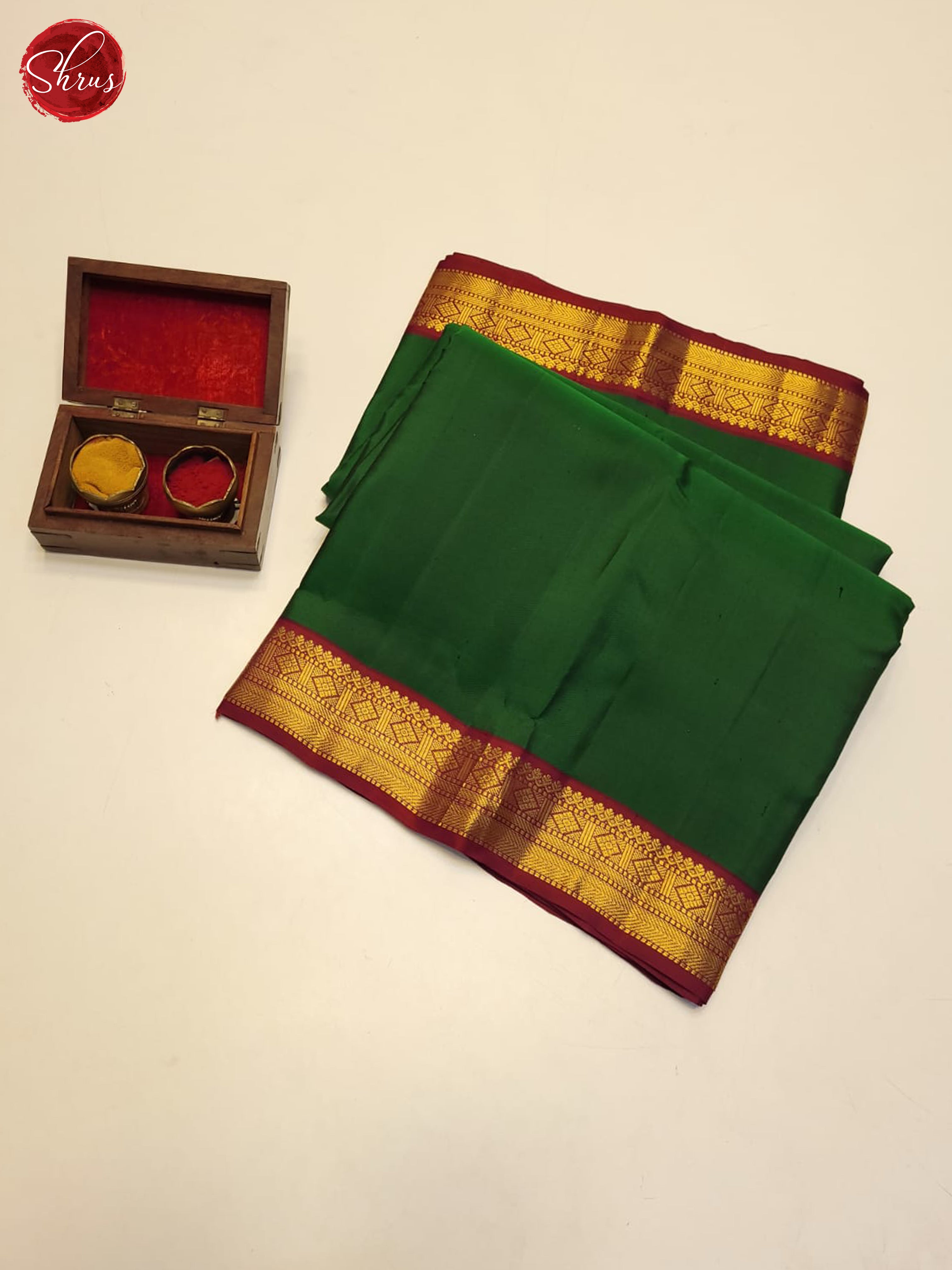 Green And Wine - Kanchipuram Silk Saree