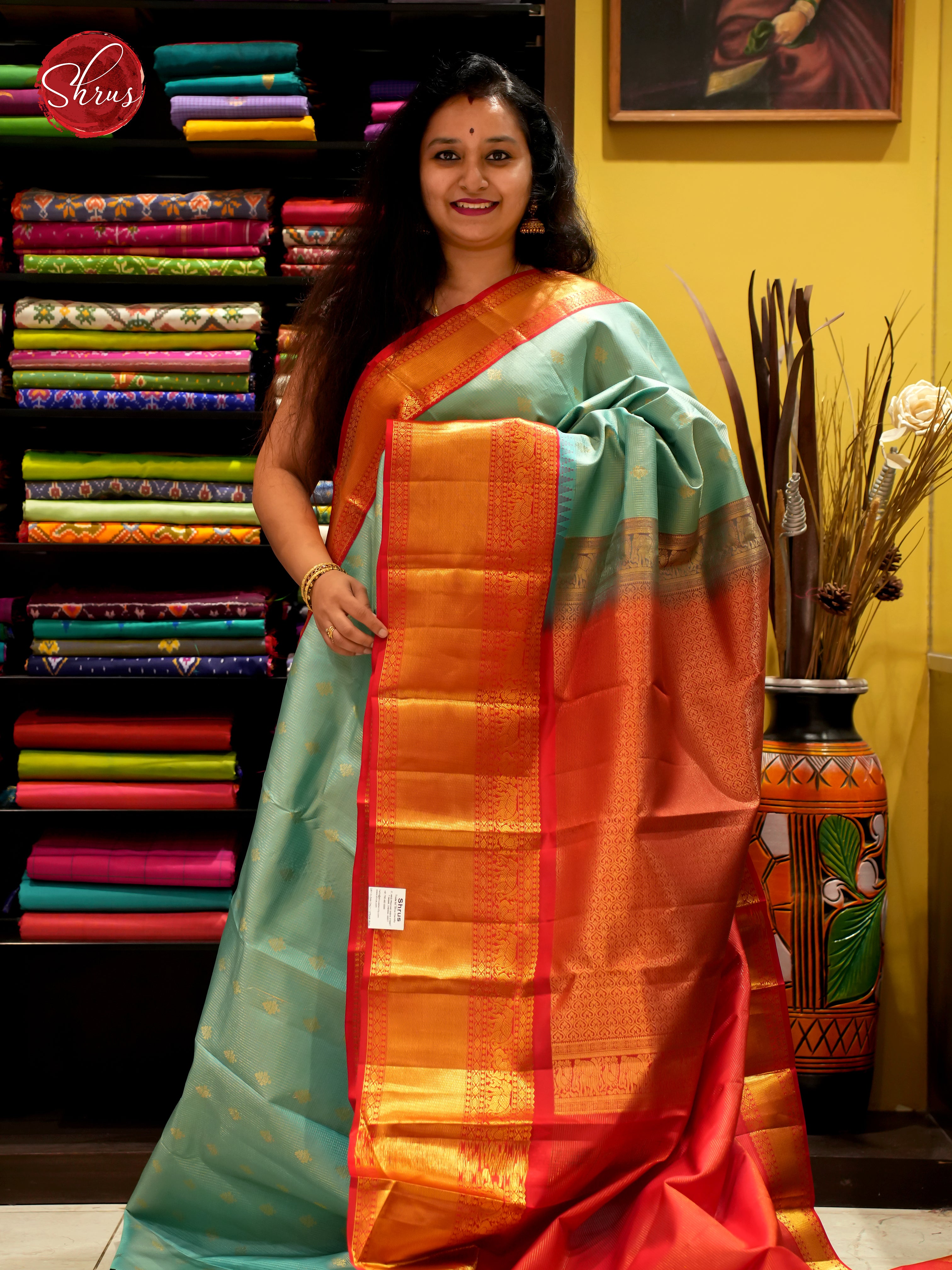 CDS24034 - Kanchipuram silk - Shop on ShrusEternity.com