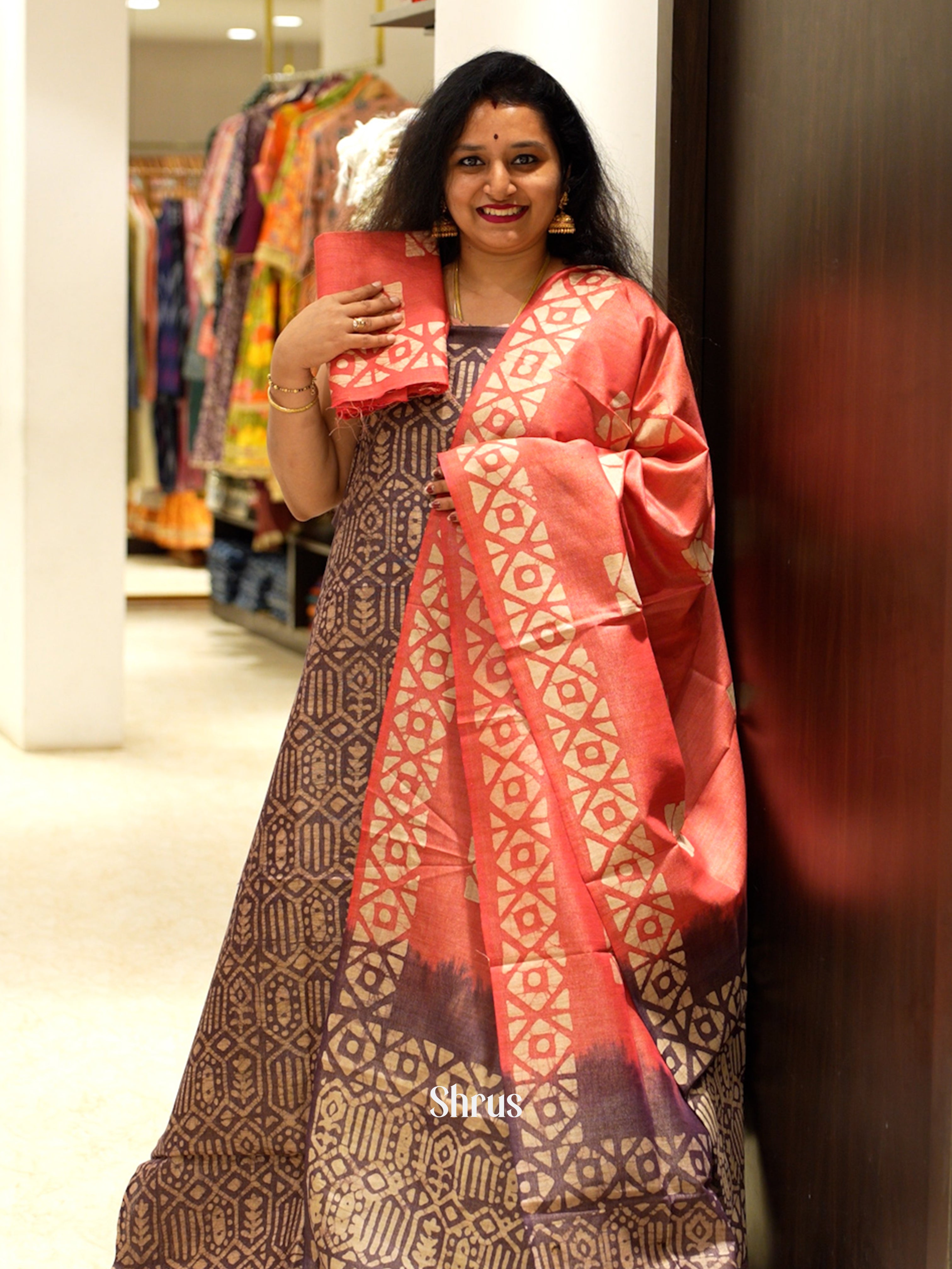 Violet & Pink - Bhatik salwar - Shop on ShrusEternity.com