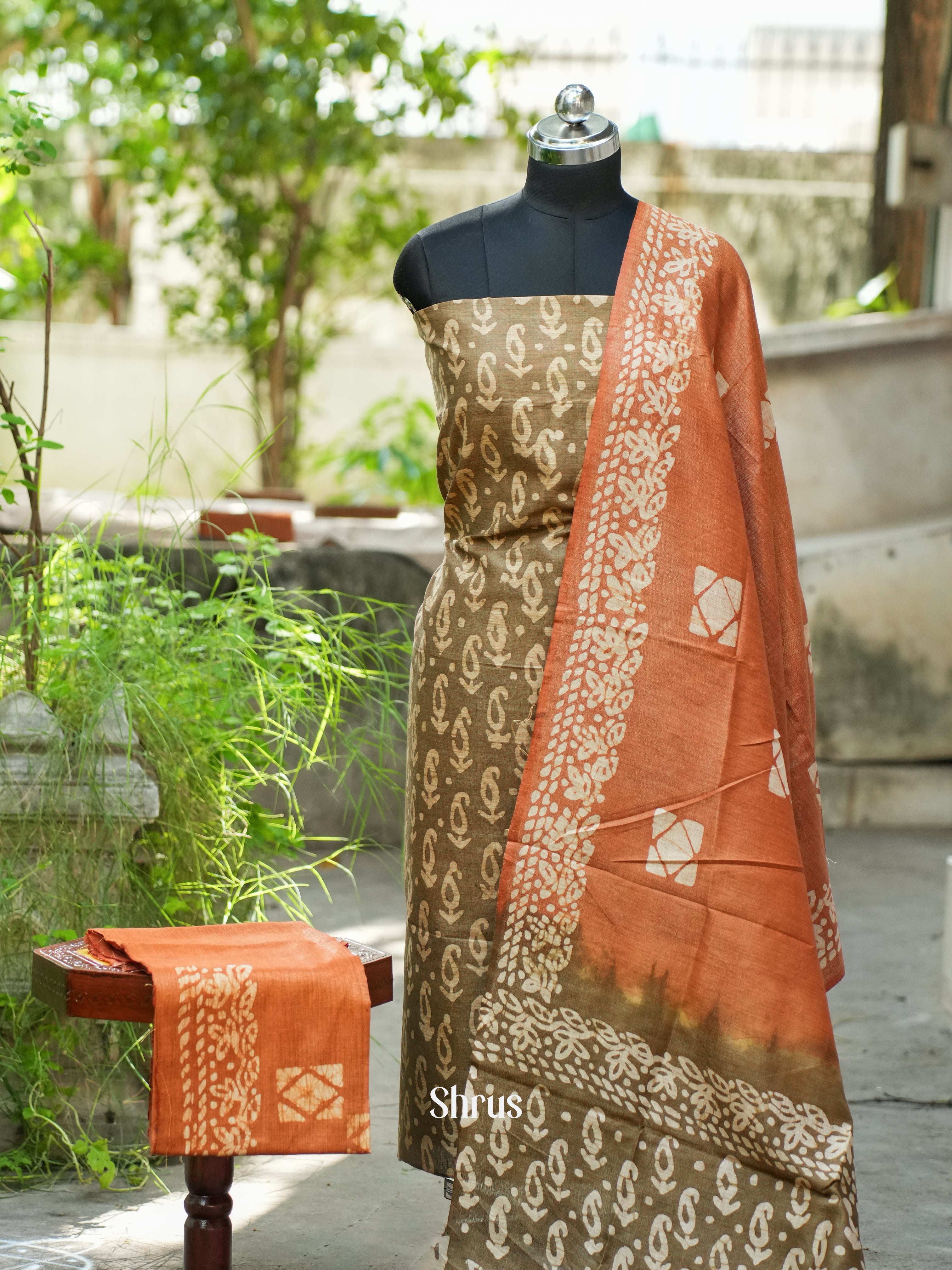 Dull Brown & Brown - Bhatik salwar - Shop on ShrusEternity.com