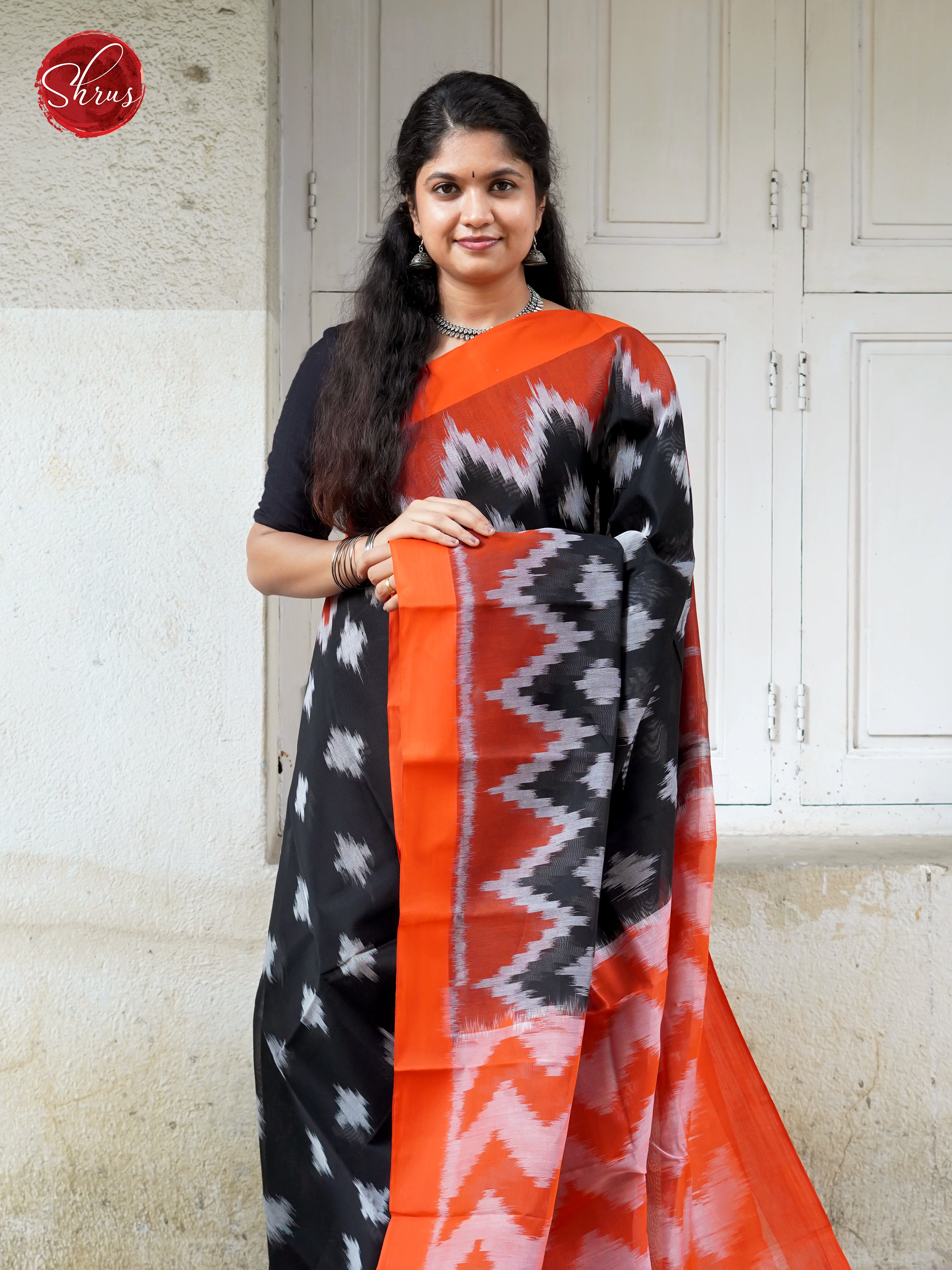 Black & Orange - Dhakhai cotton - Shop on ShrusEternity.com