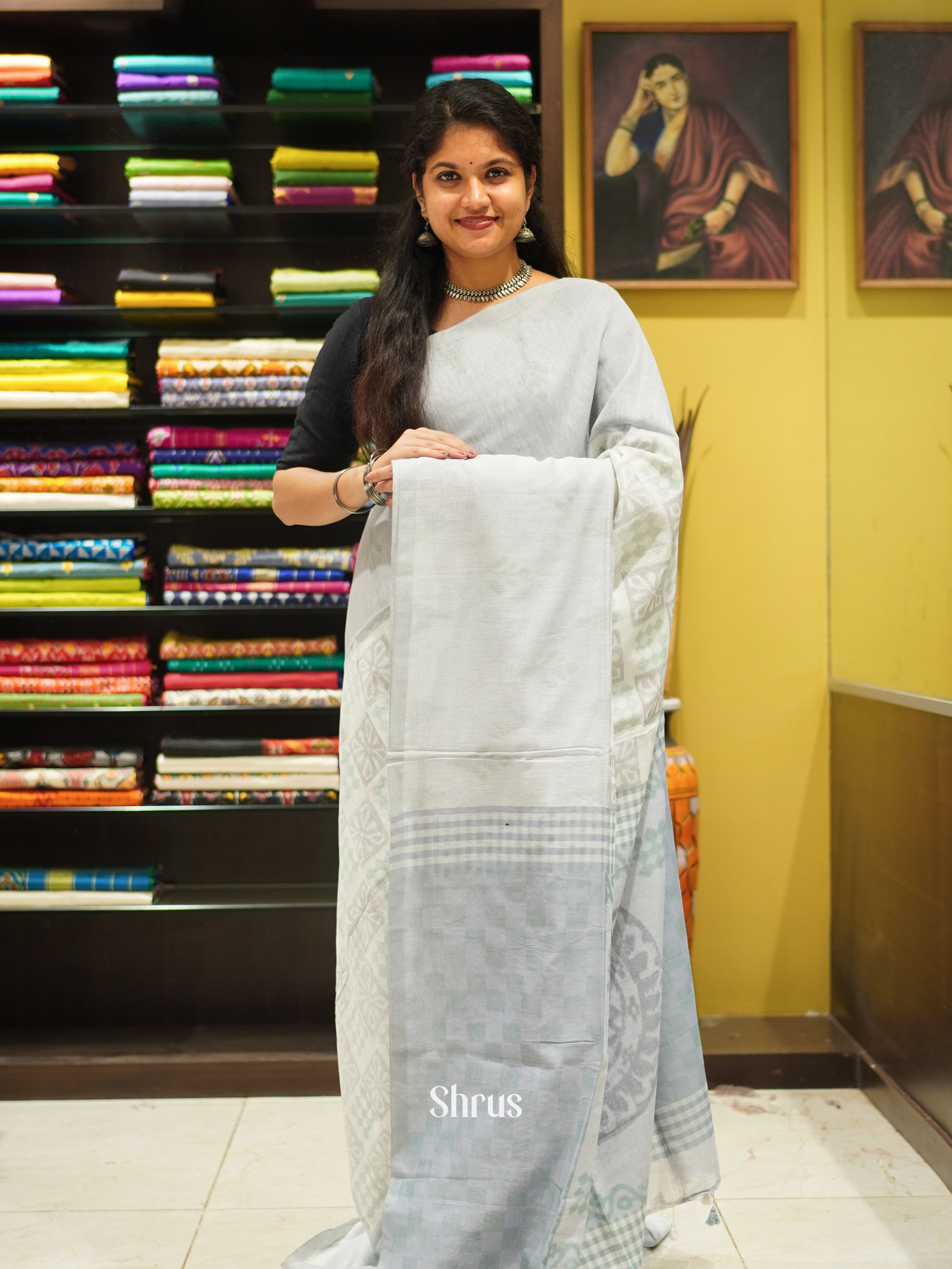 Cream & Grey  - Bengal cotton Saree - Shop on ShrusEternity.com