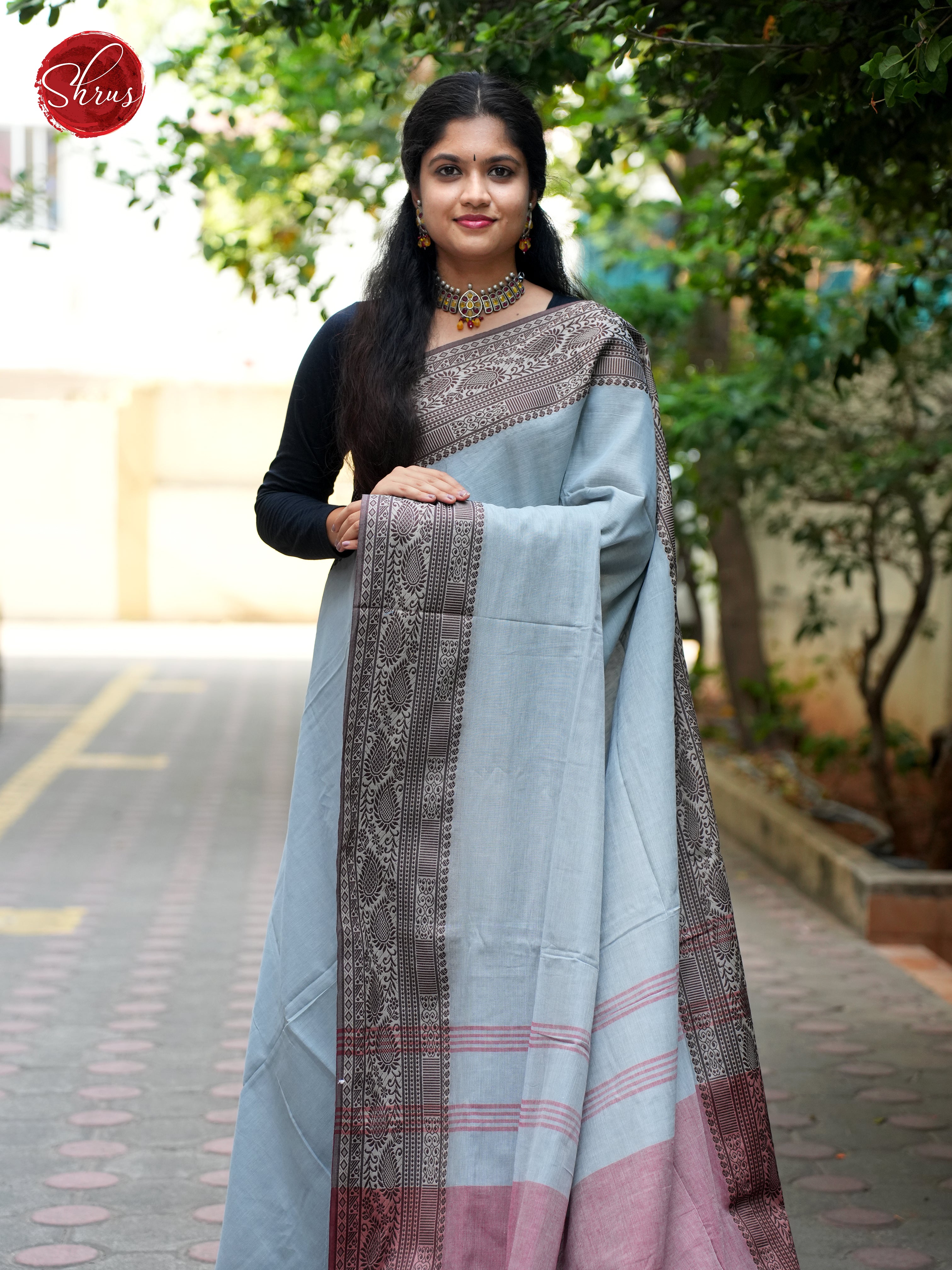 Grey & Black - Bengal cotton Saree - Shop on ShrusEternity.com