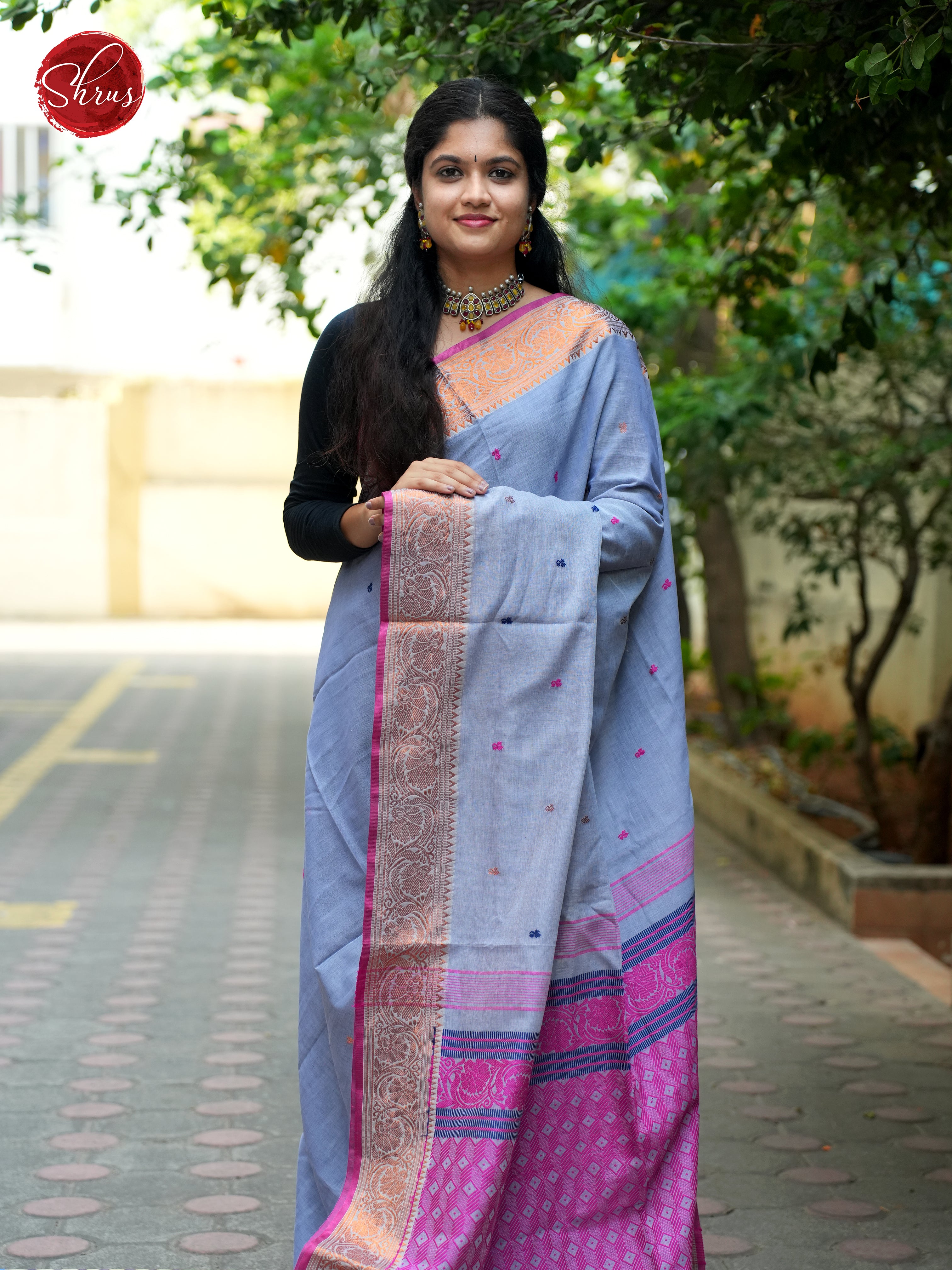 Grey & Pink - Bengal cotton Saree - Shop on ShrusEternity.com