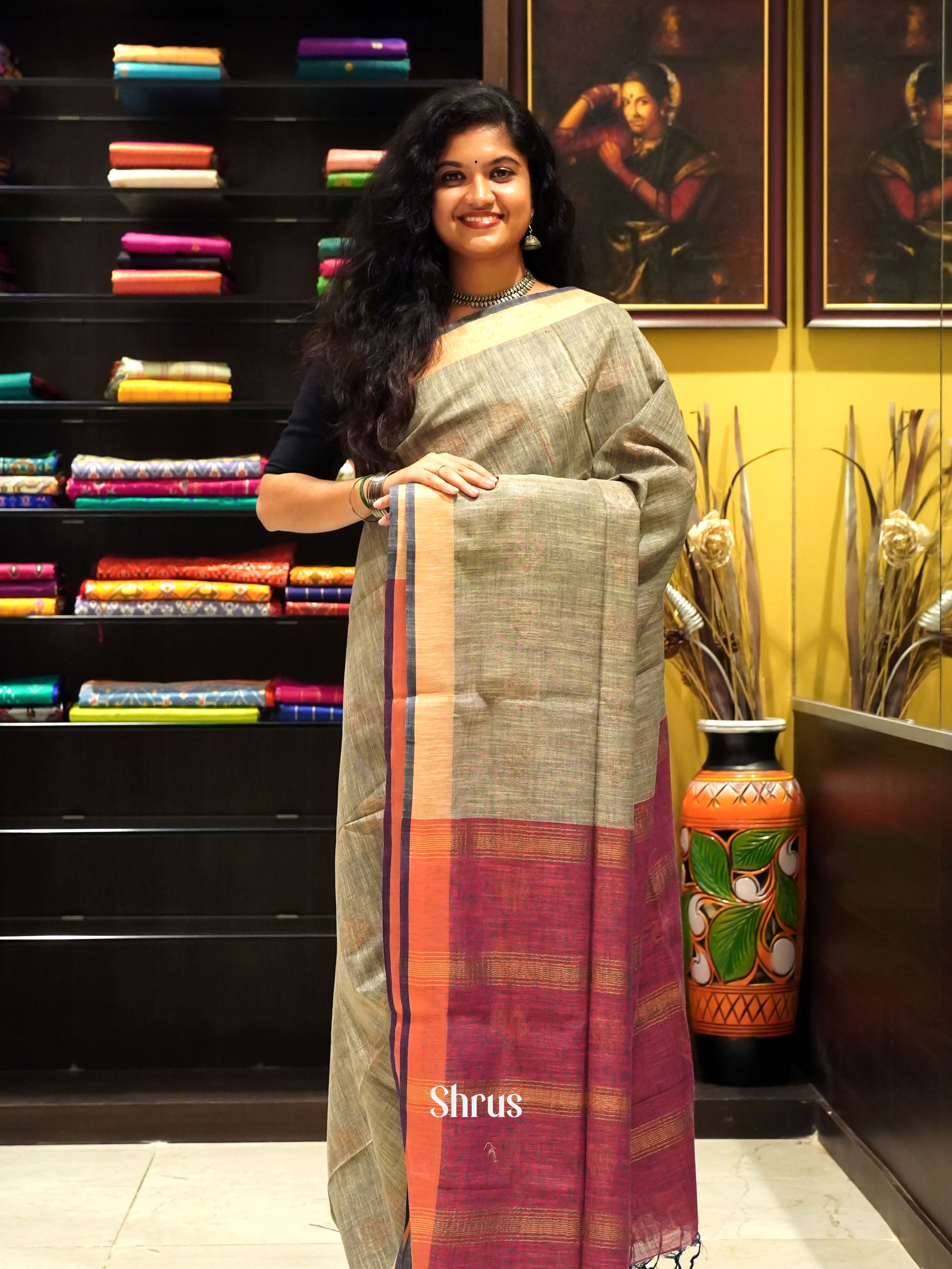 Buy art linen | Linen Sarees online at Shrus