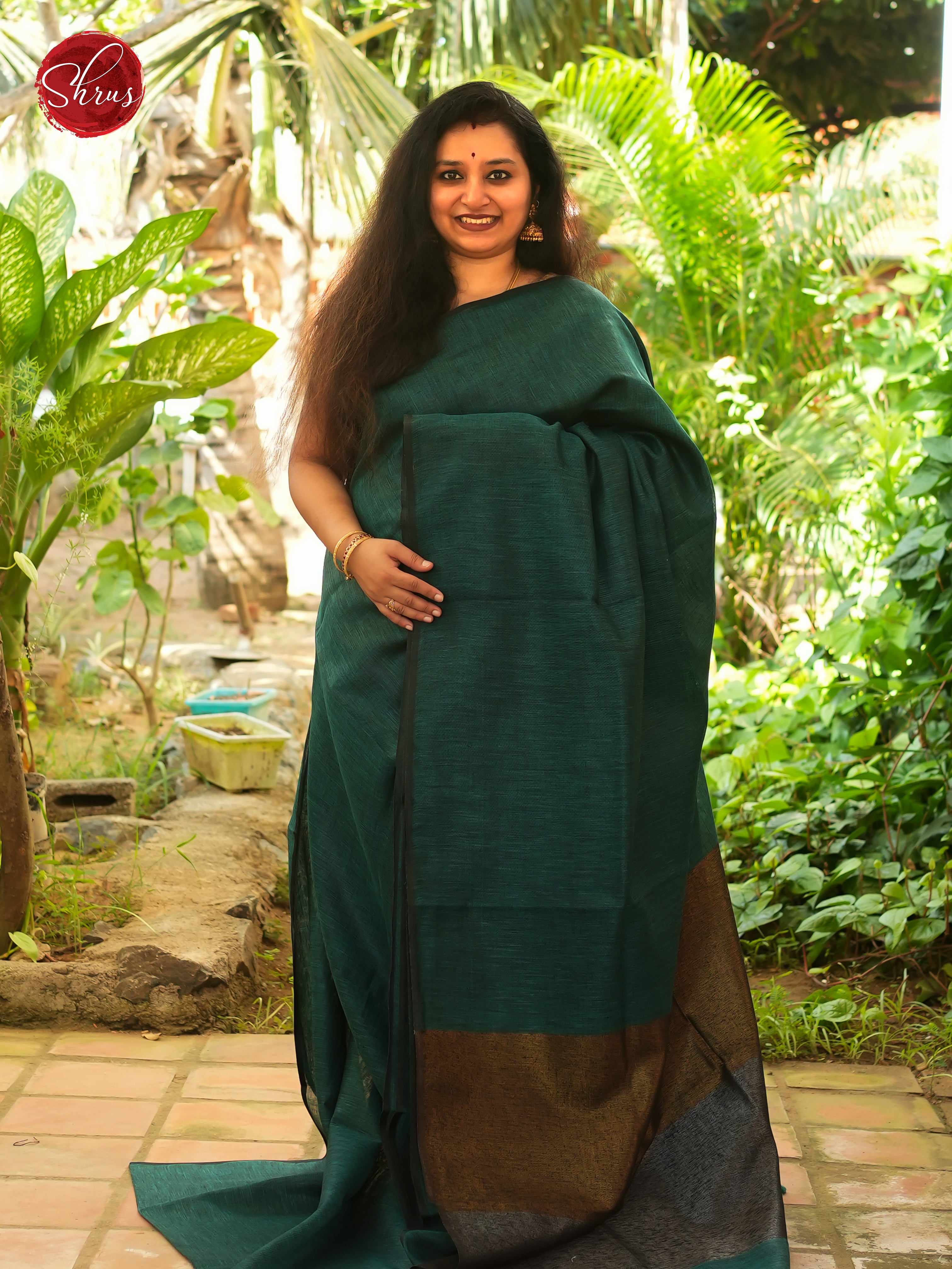 Green  - Linen Saree - Shop on ShrusEternity.com