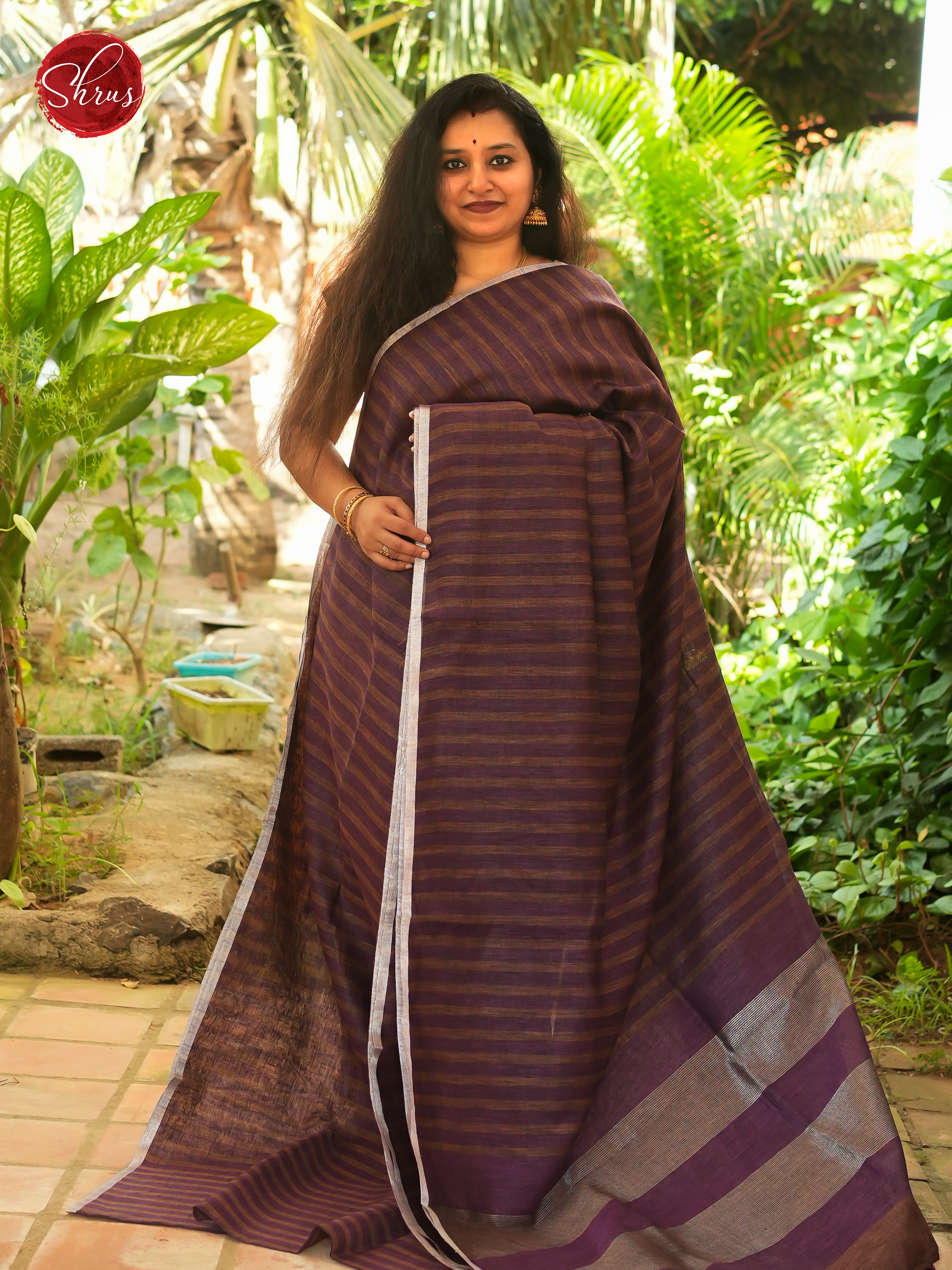 CDS30130 - Linen Saree Saree - Shop on ShrusEternity.com