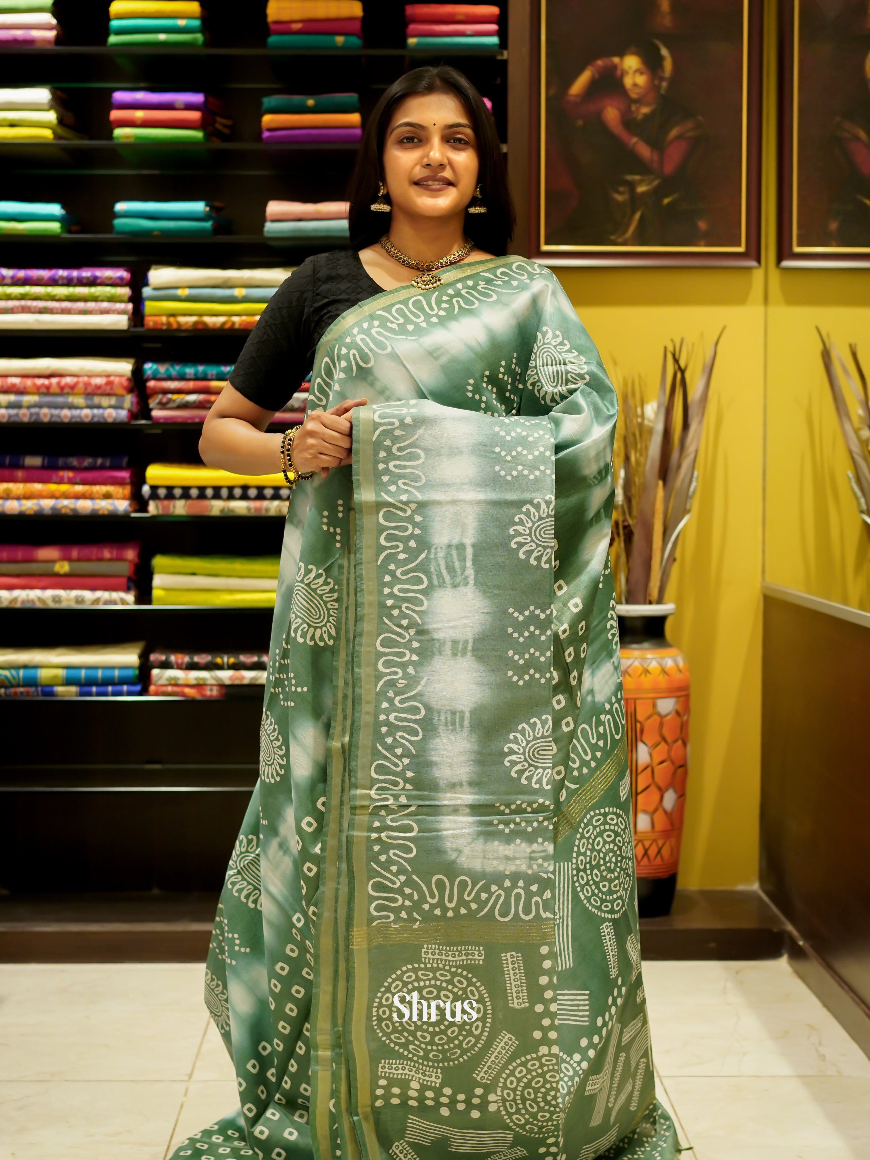 Green & Cream - Bhatik Saree - Shop on ShrusEternity.com