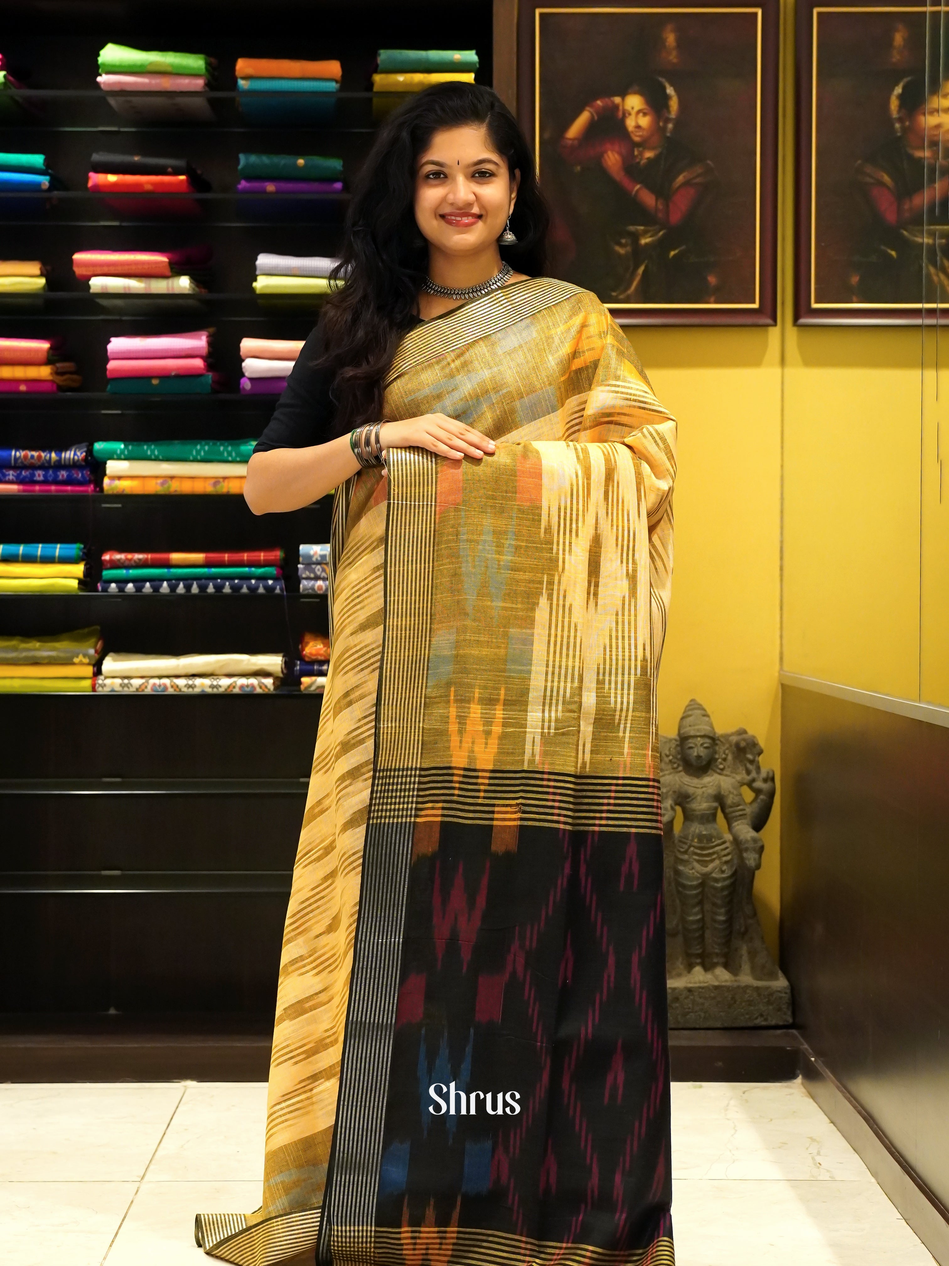 CES03060 - Semi Ikkat Saree