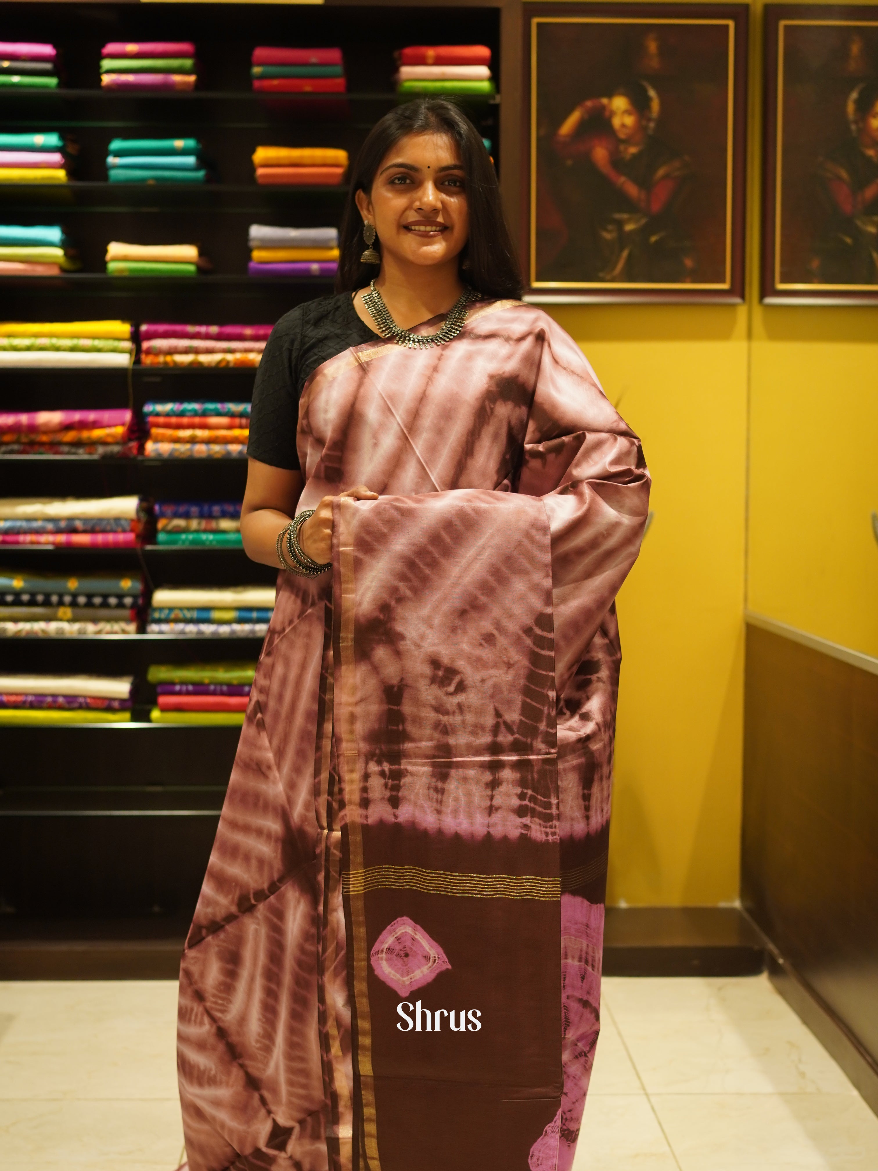 Brown & White - Shibori Saree