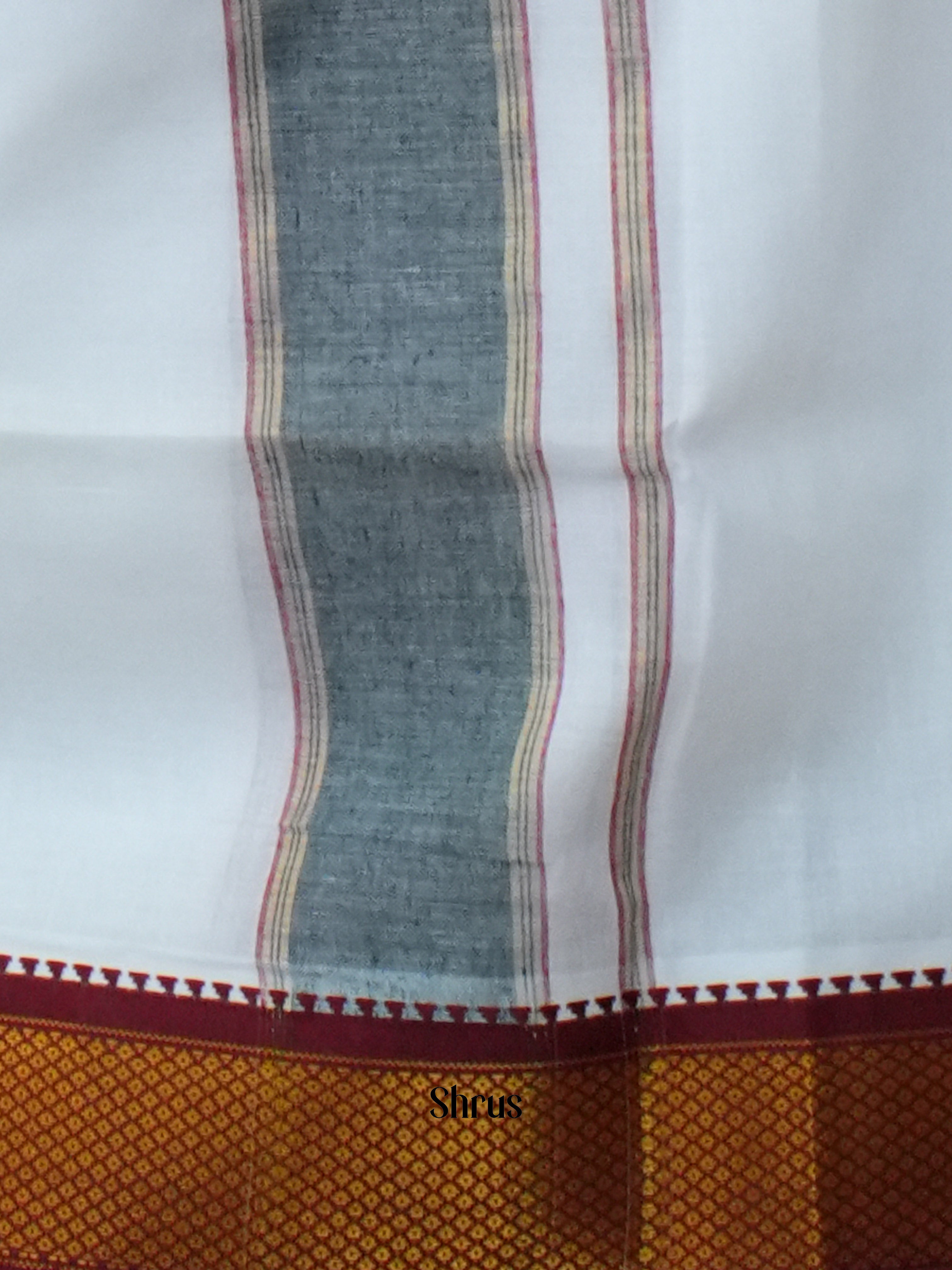 CES04242 - Dhoti - Shop on ShrusEternity.com