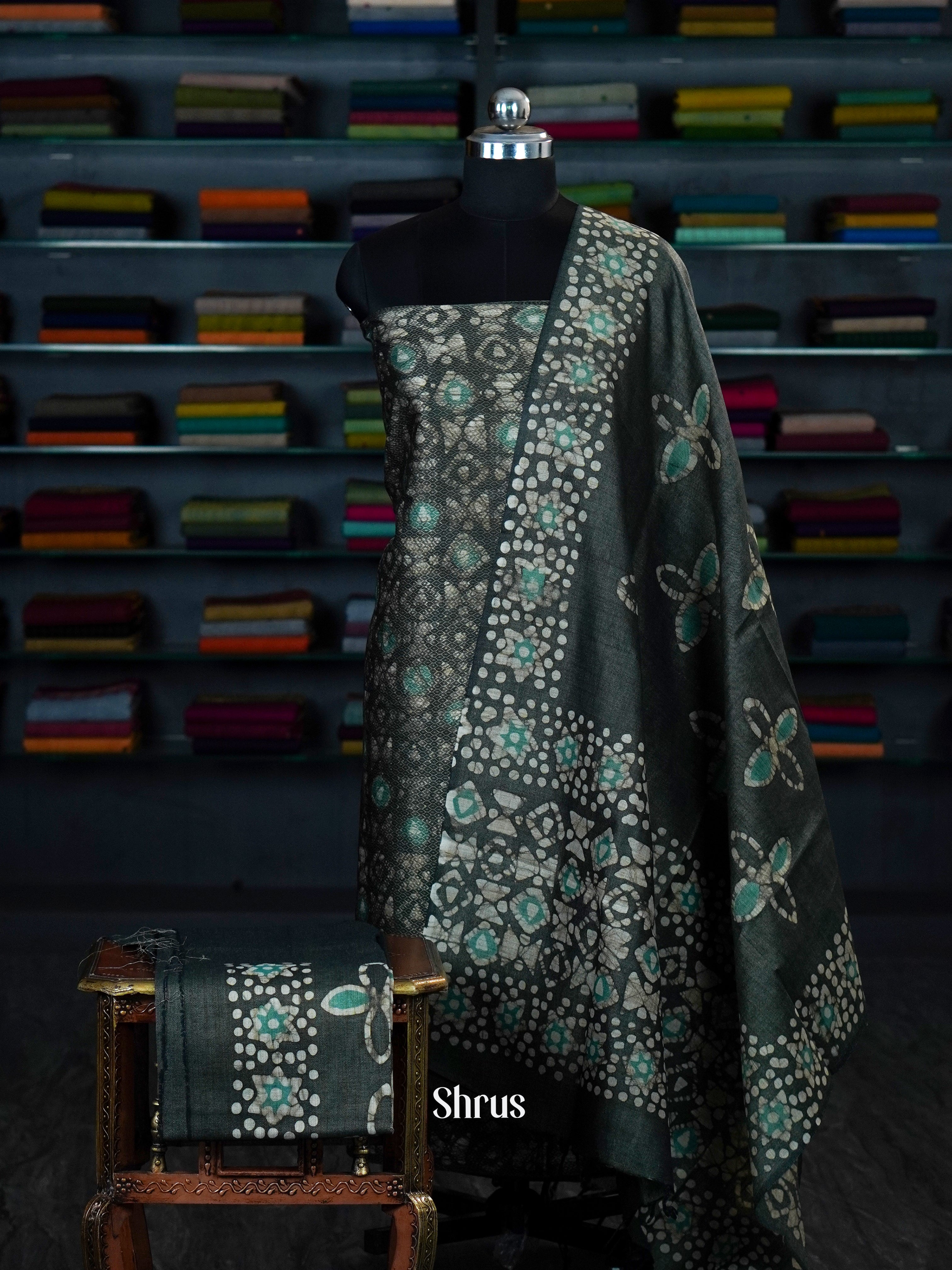 Green - Bhatik salwar