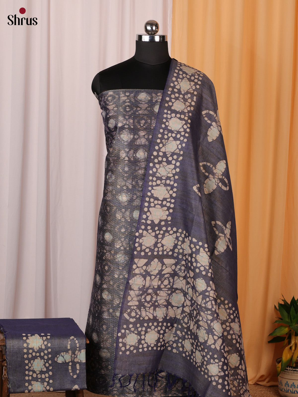 Purple - Bhatik salwar