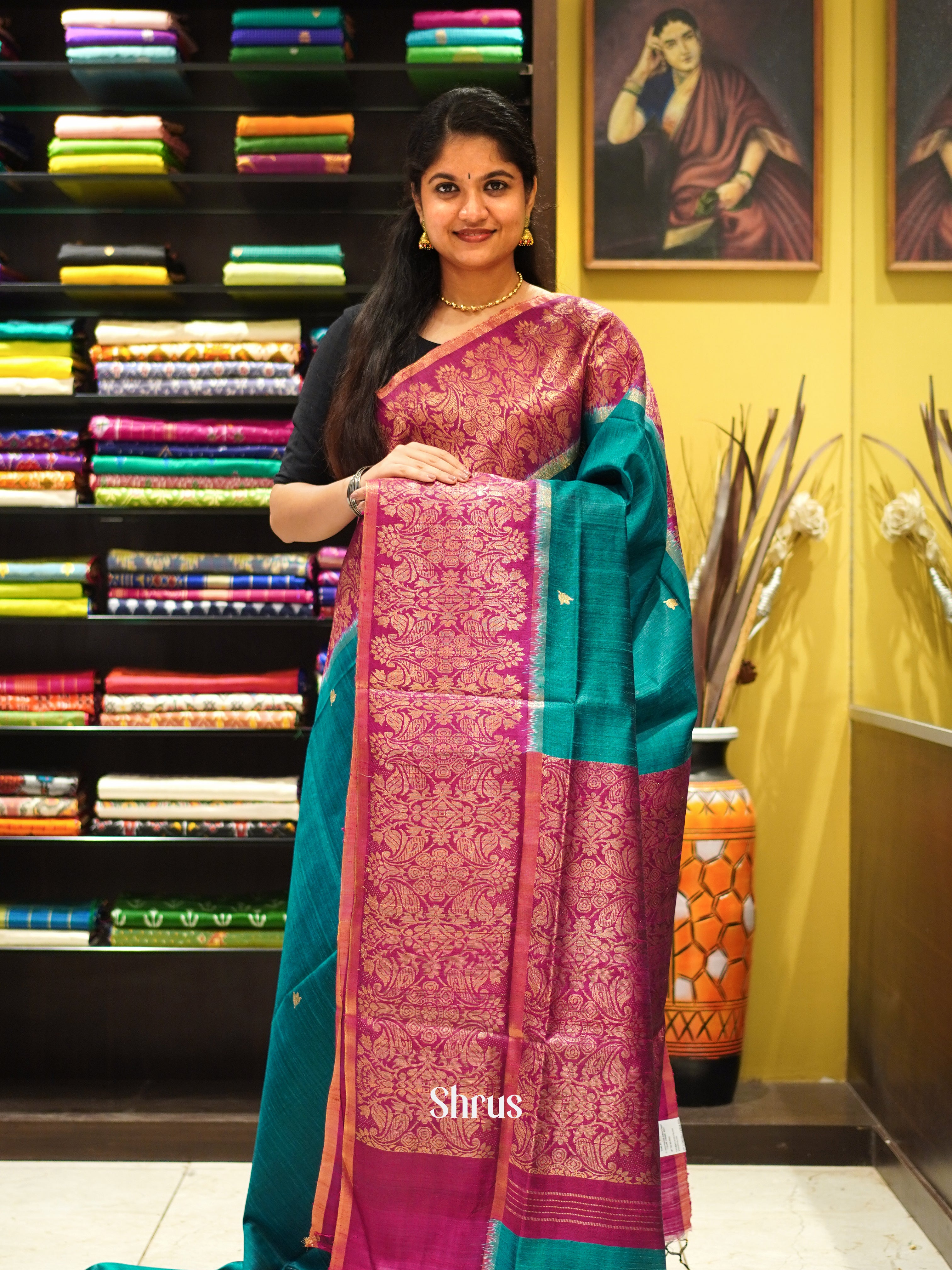Green & Majenta - Raw Silk Saree - Shop on ShrusEternity.com