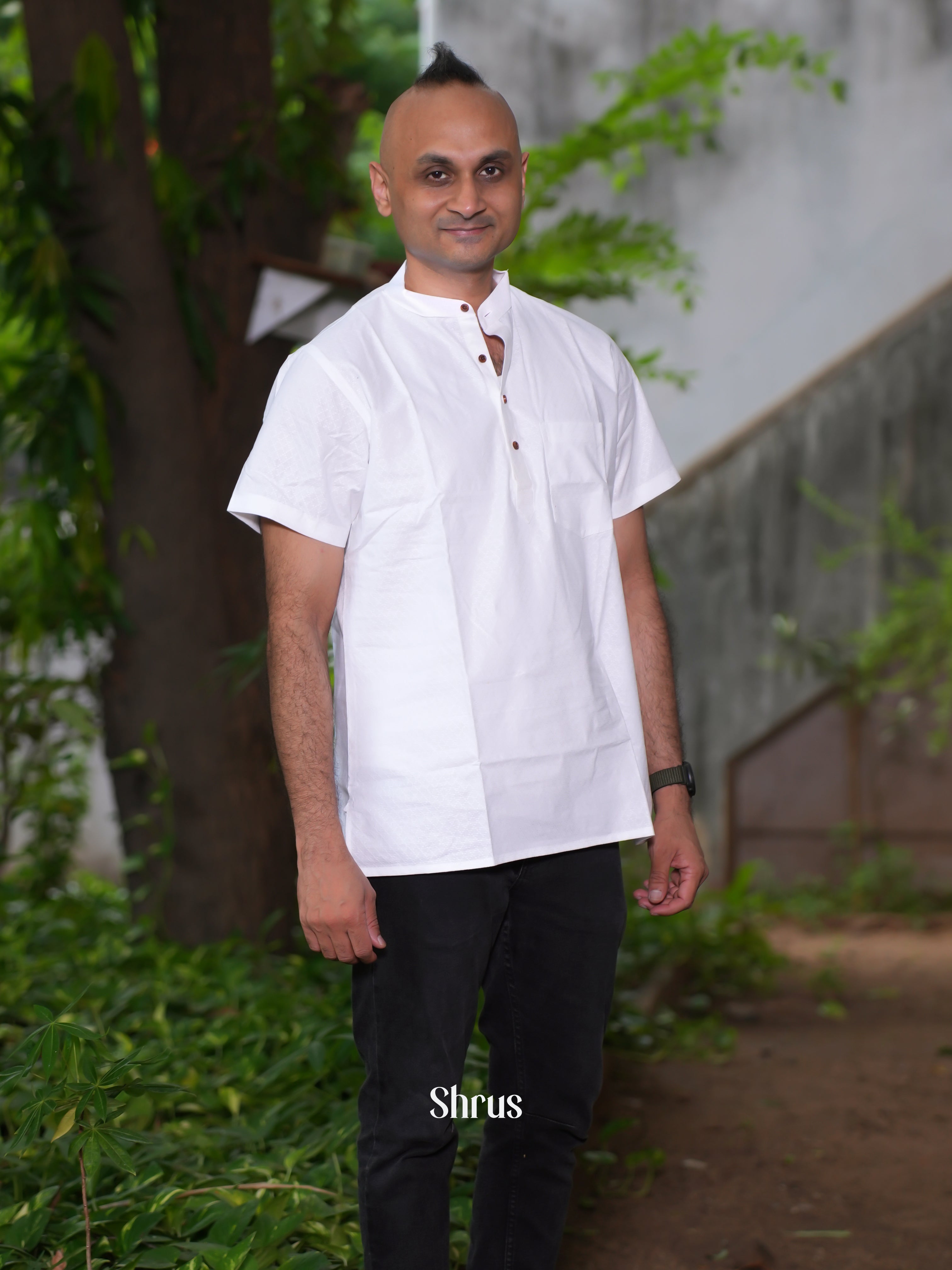 White _ Readymade Mens Kurta