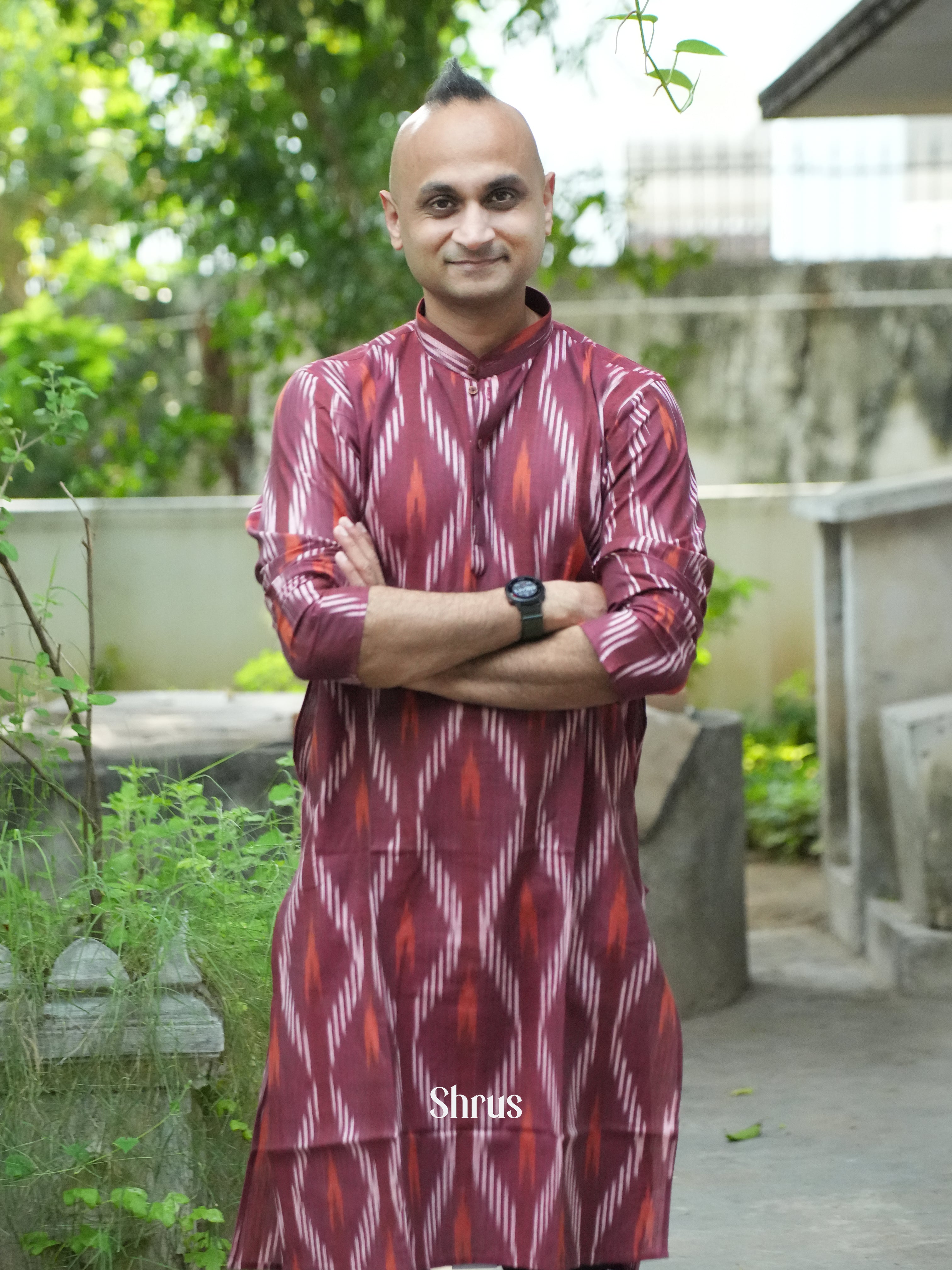 CES18502 - Readymade Mens Kurta - Shop on ShrusEternity.com