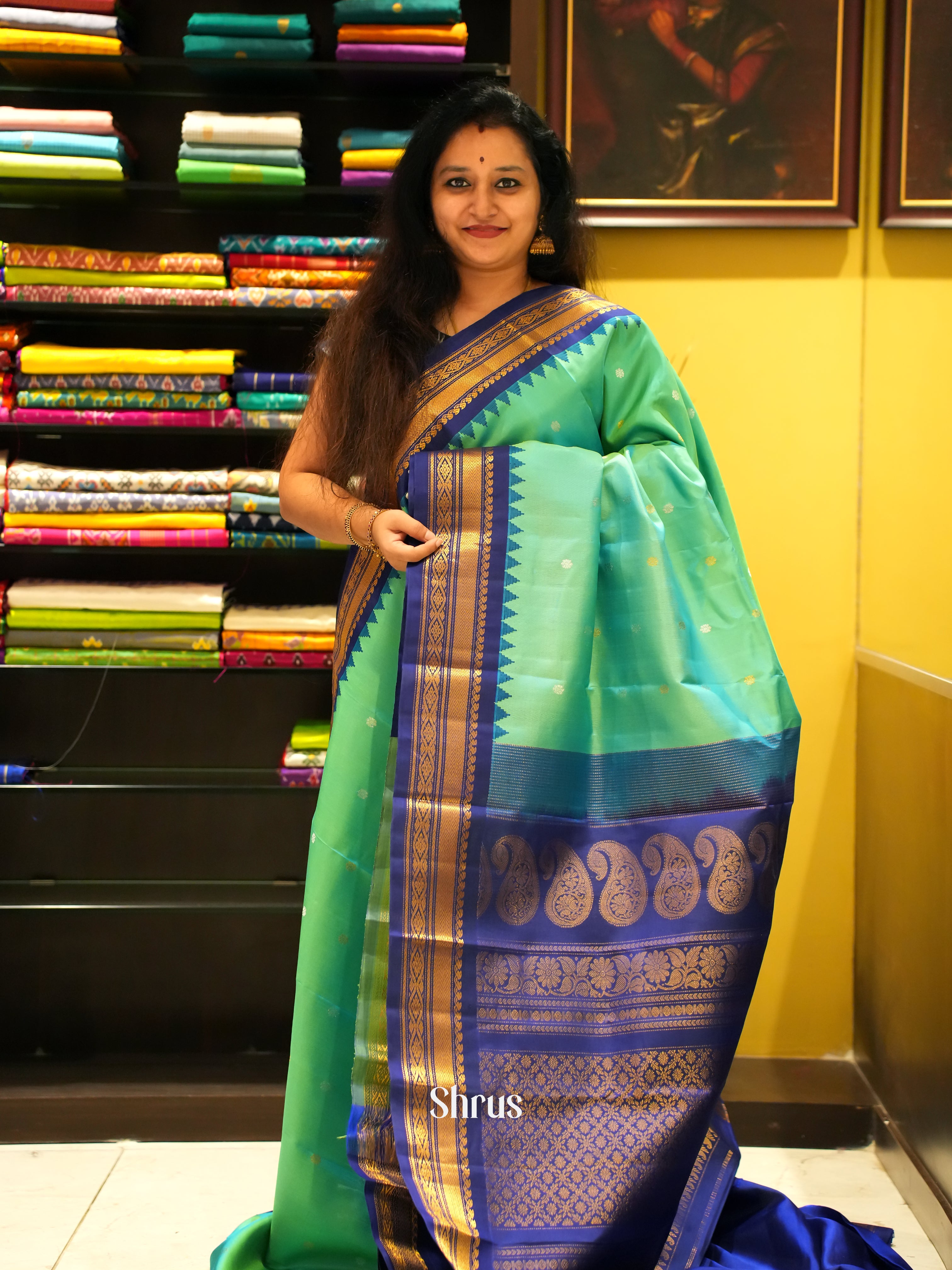 Green & Blue - Gadwal Silk Saree