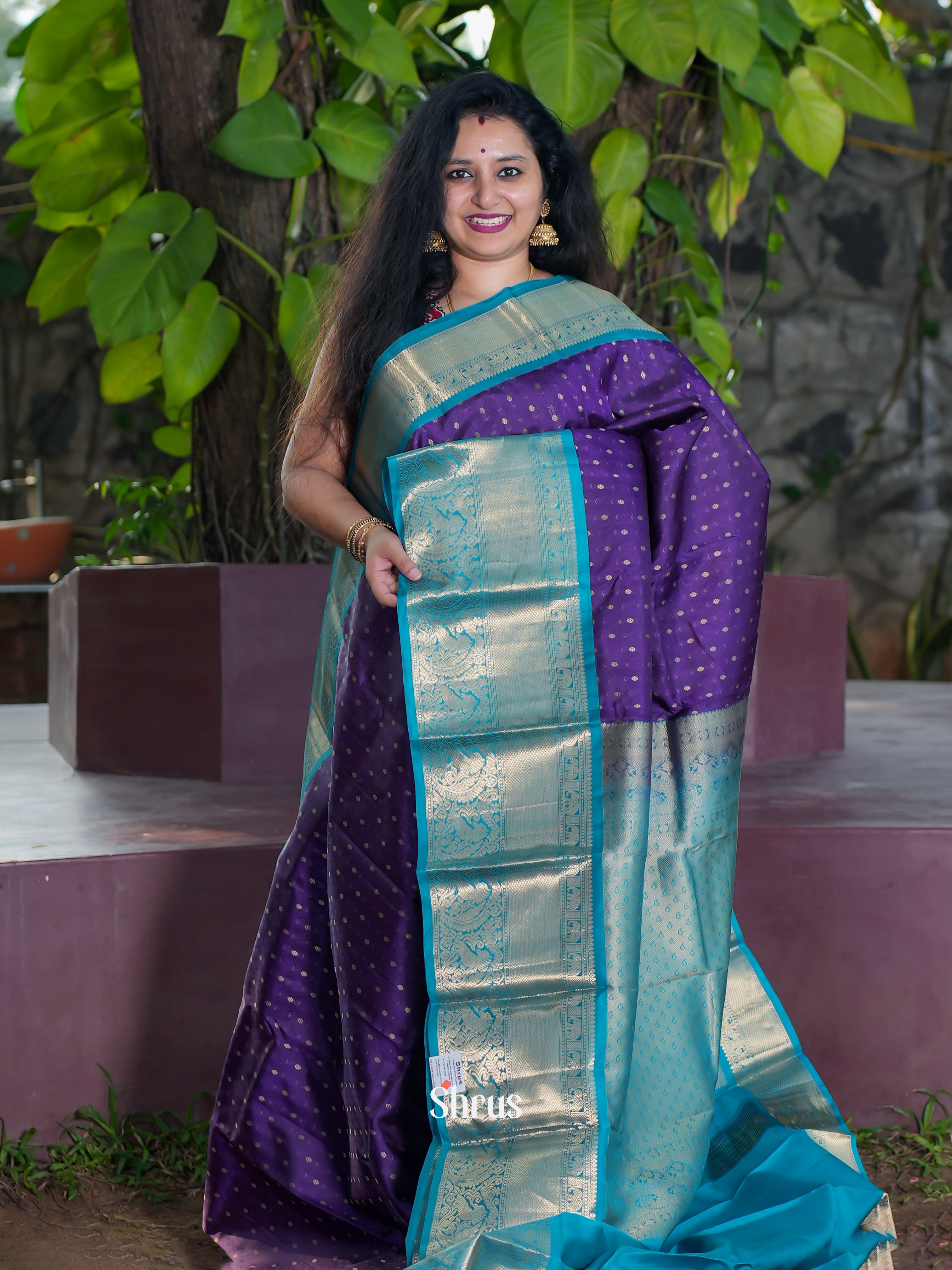 Violet & Blue - Kanchipuram silk Saree