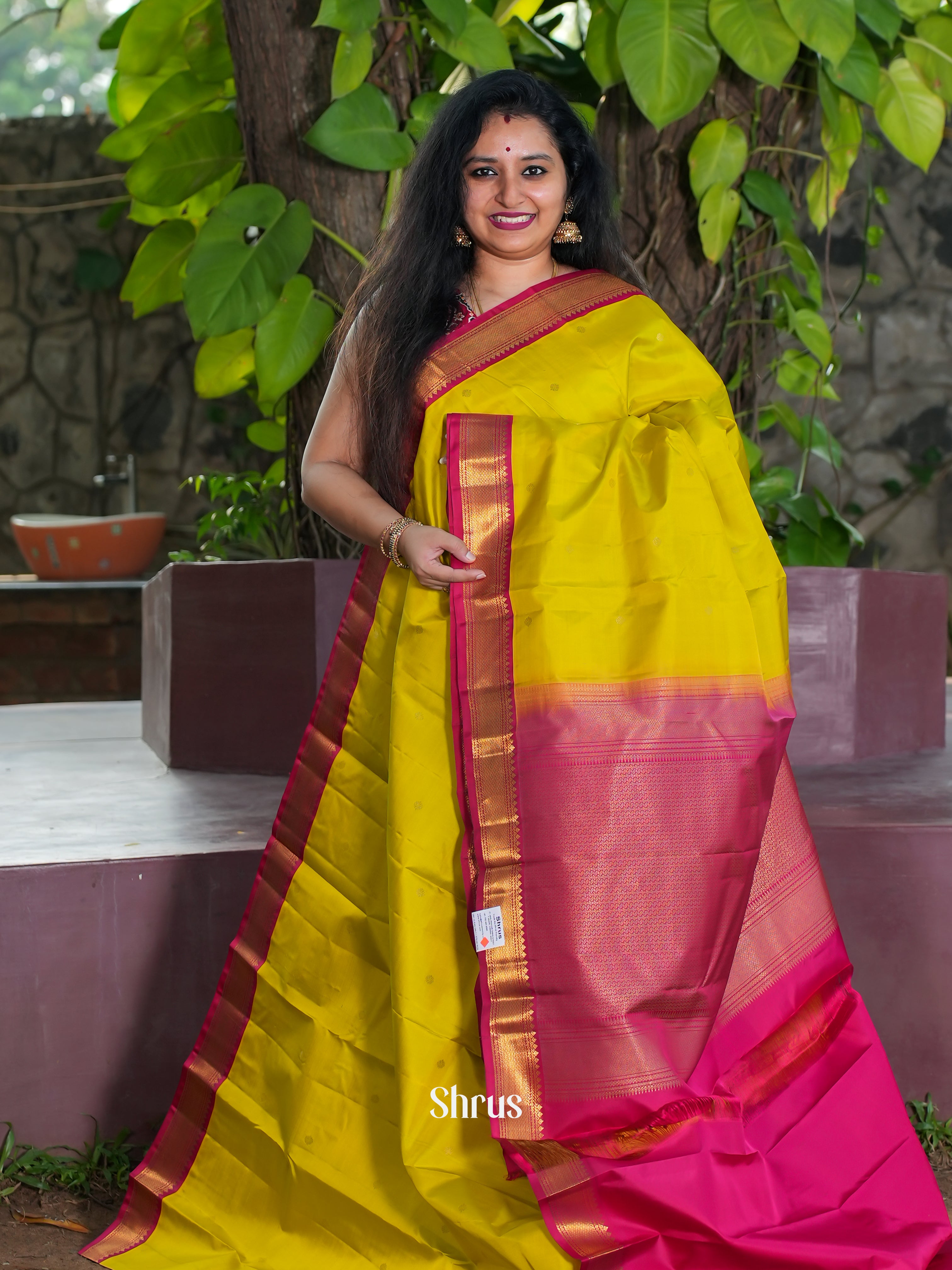 Green & Reddish Pink - Korvai Kanchipuram silk Saree