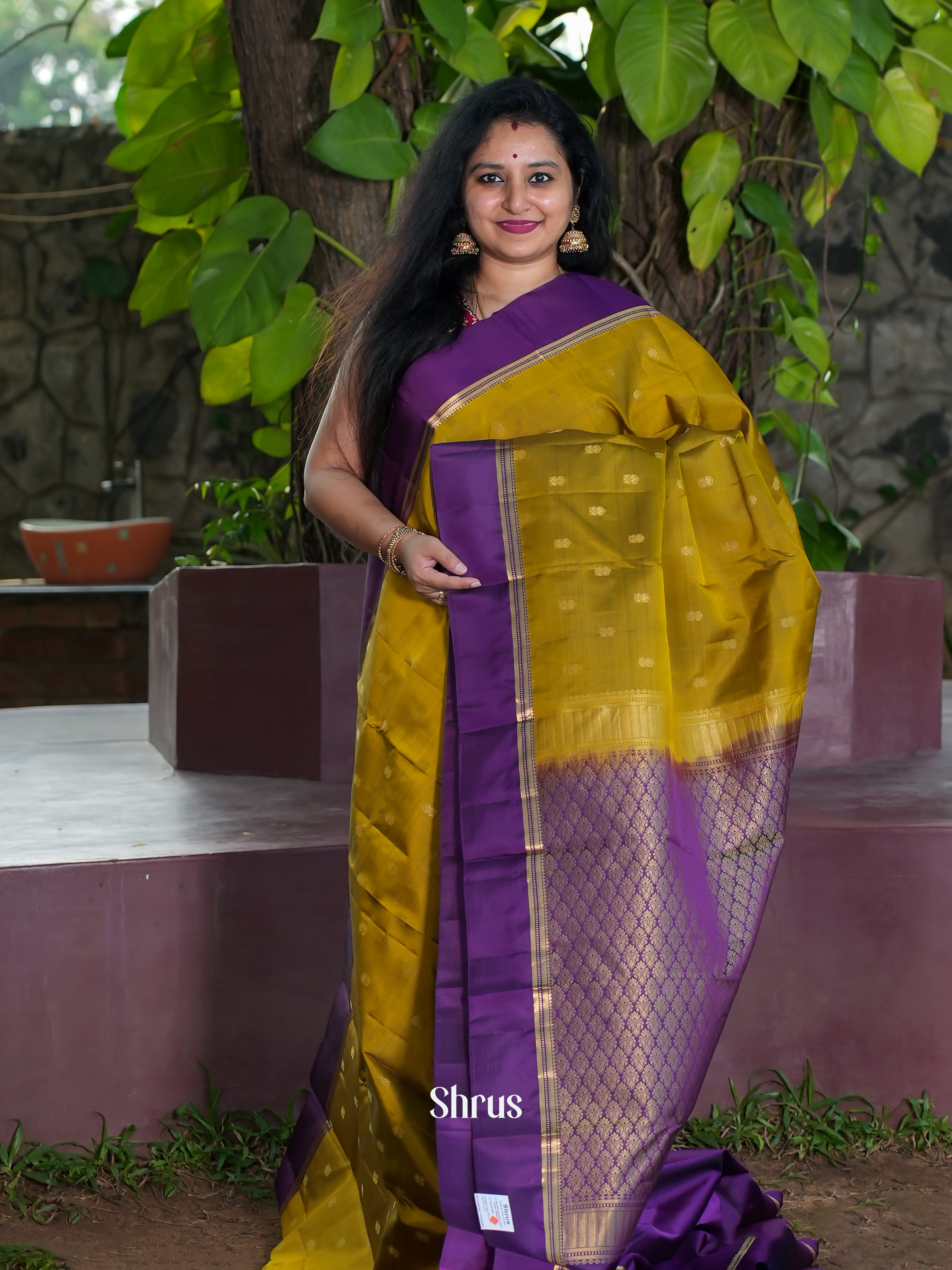 Green & Violet  -Kanchipuram silk