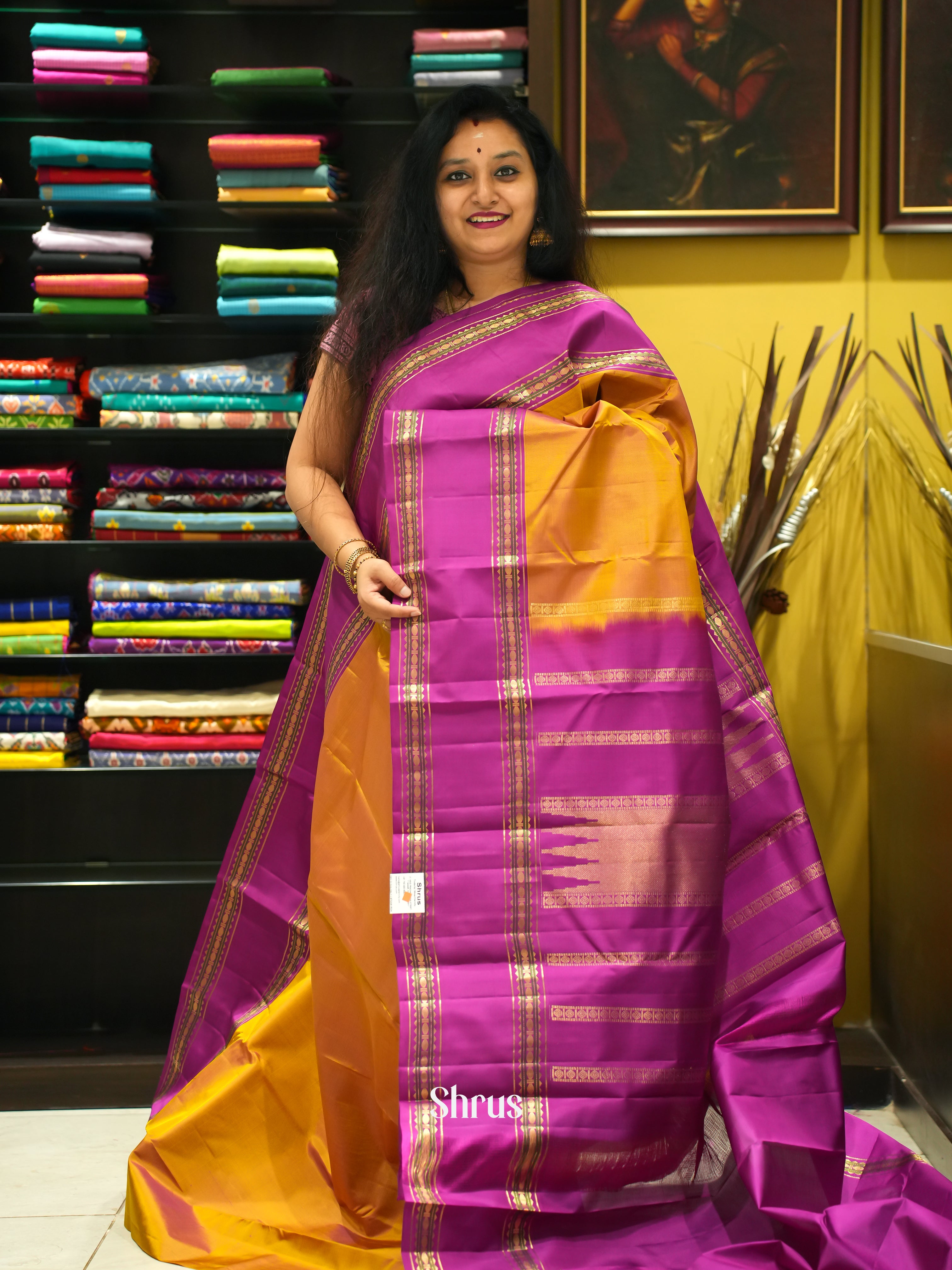 Mustard & Majenta - Kanchipuram silk Saree