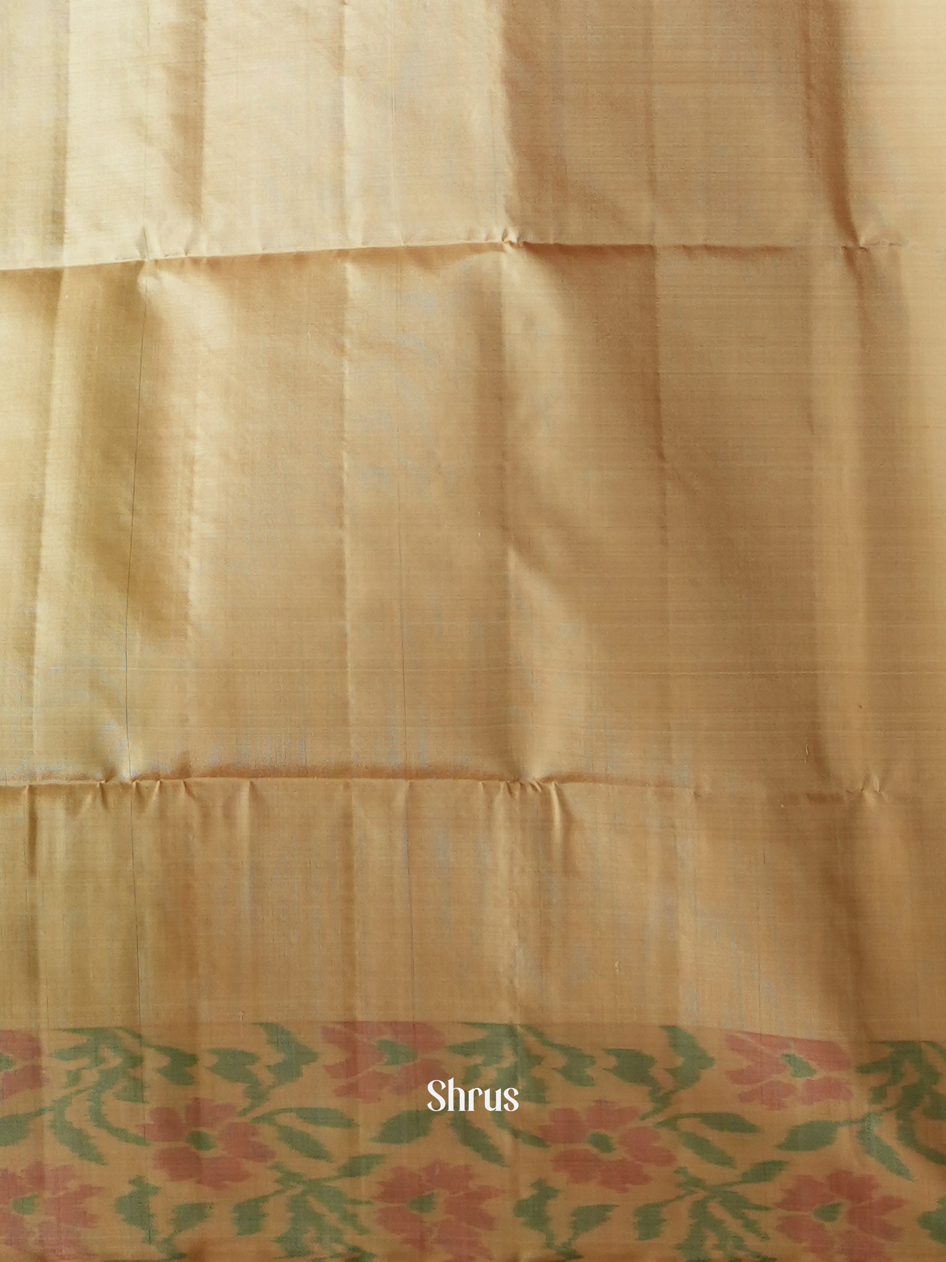 Green & Cream  - Soft Silk Saree