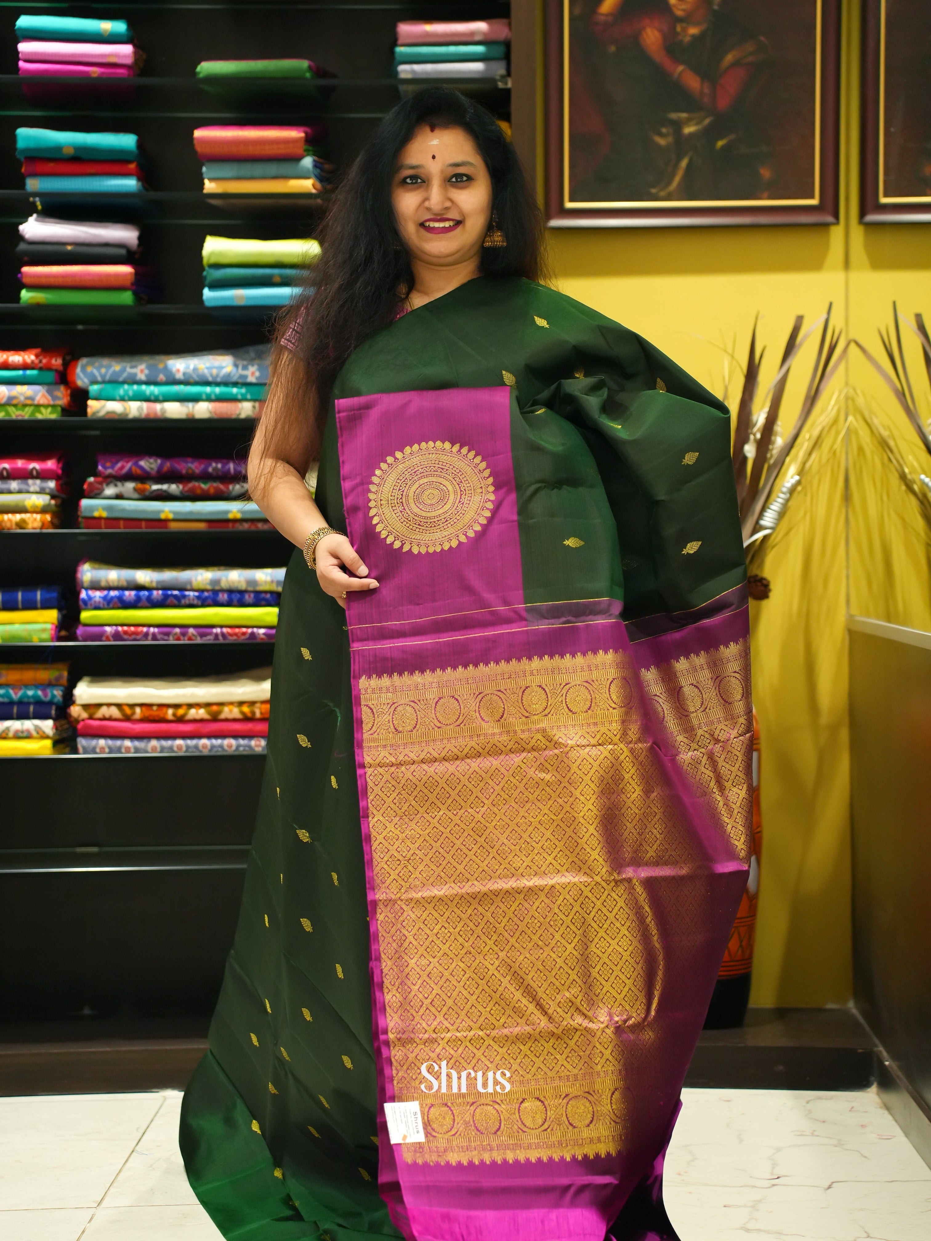 Green & Majenta - Kanchipuram silk Saree