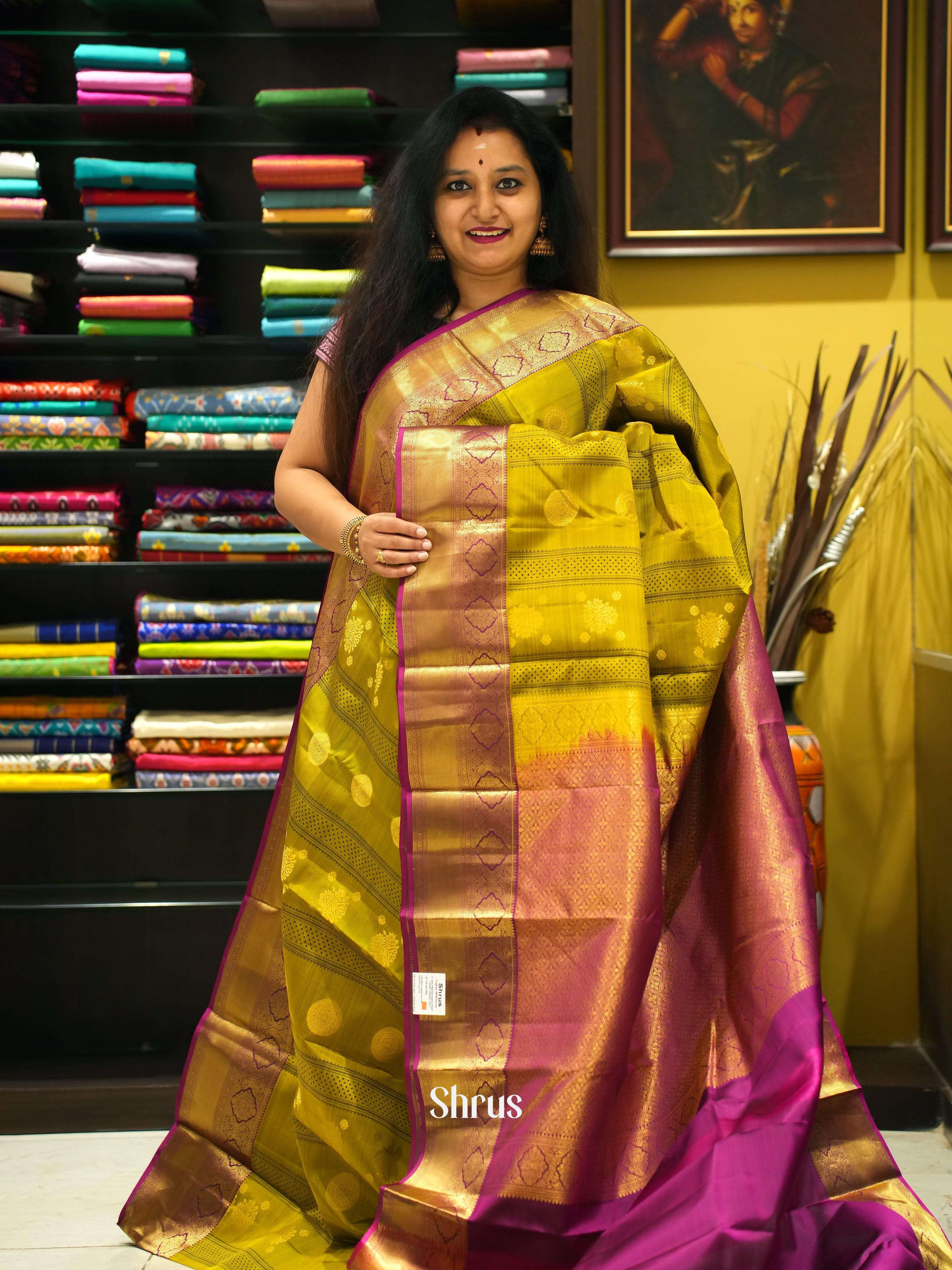 Mehandi Green & Majneta - Kanchipuram silk Saree