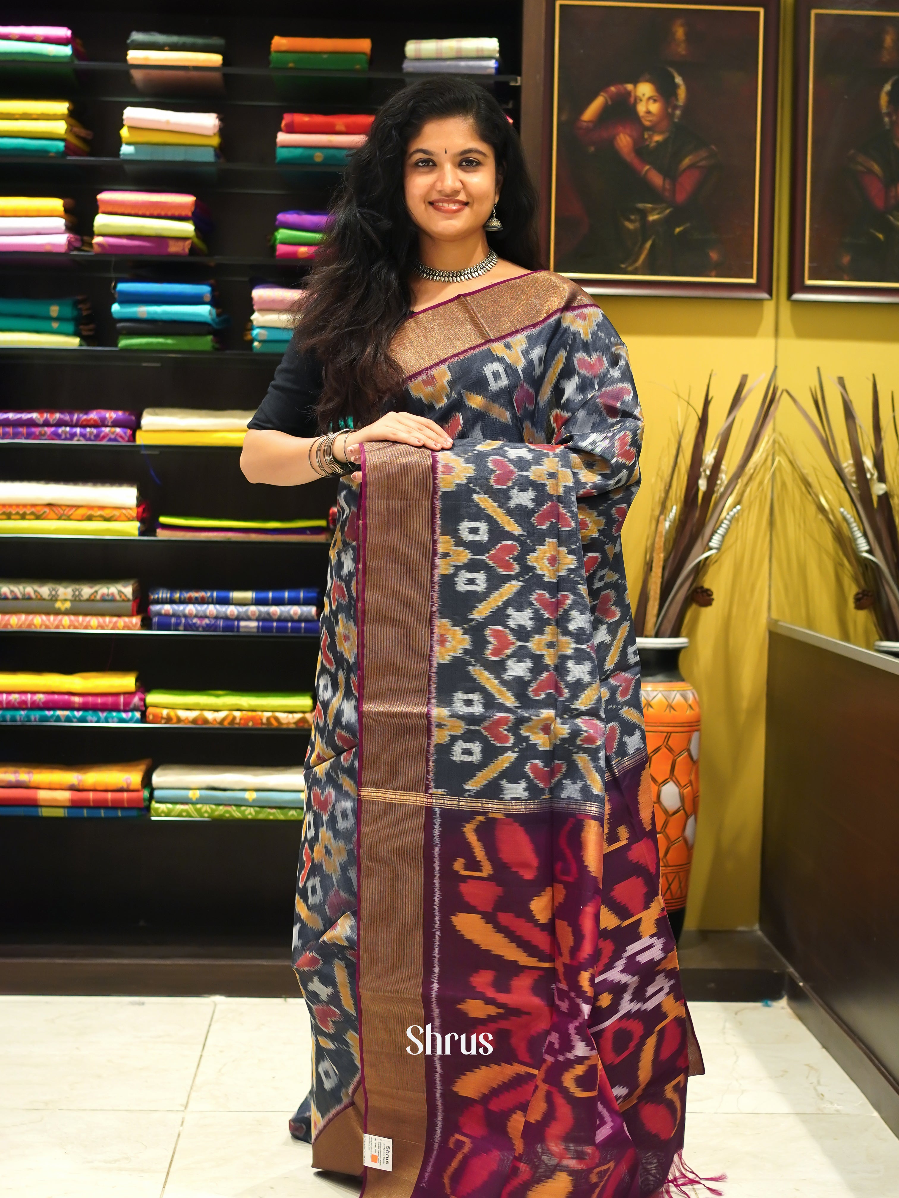 Grey & Majenta - Pochampally sico Saree