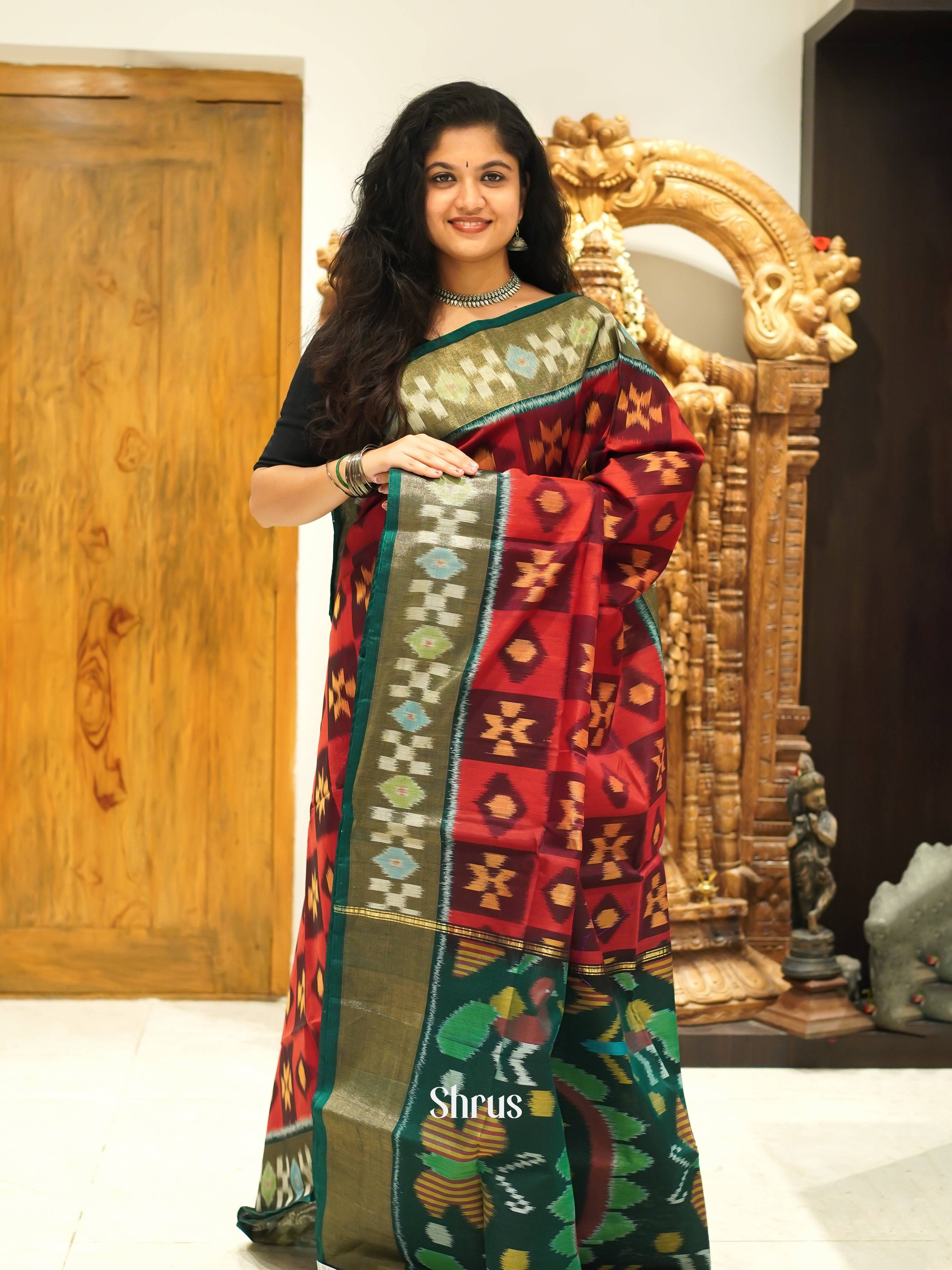 Maroon & Green - Pochampally sico Saree