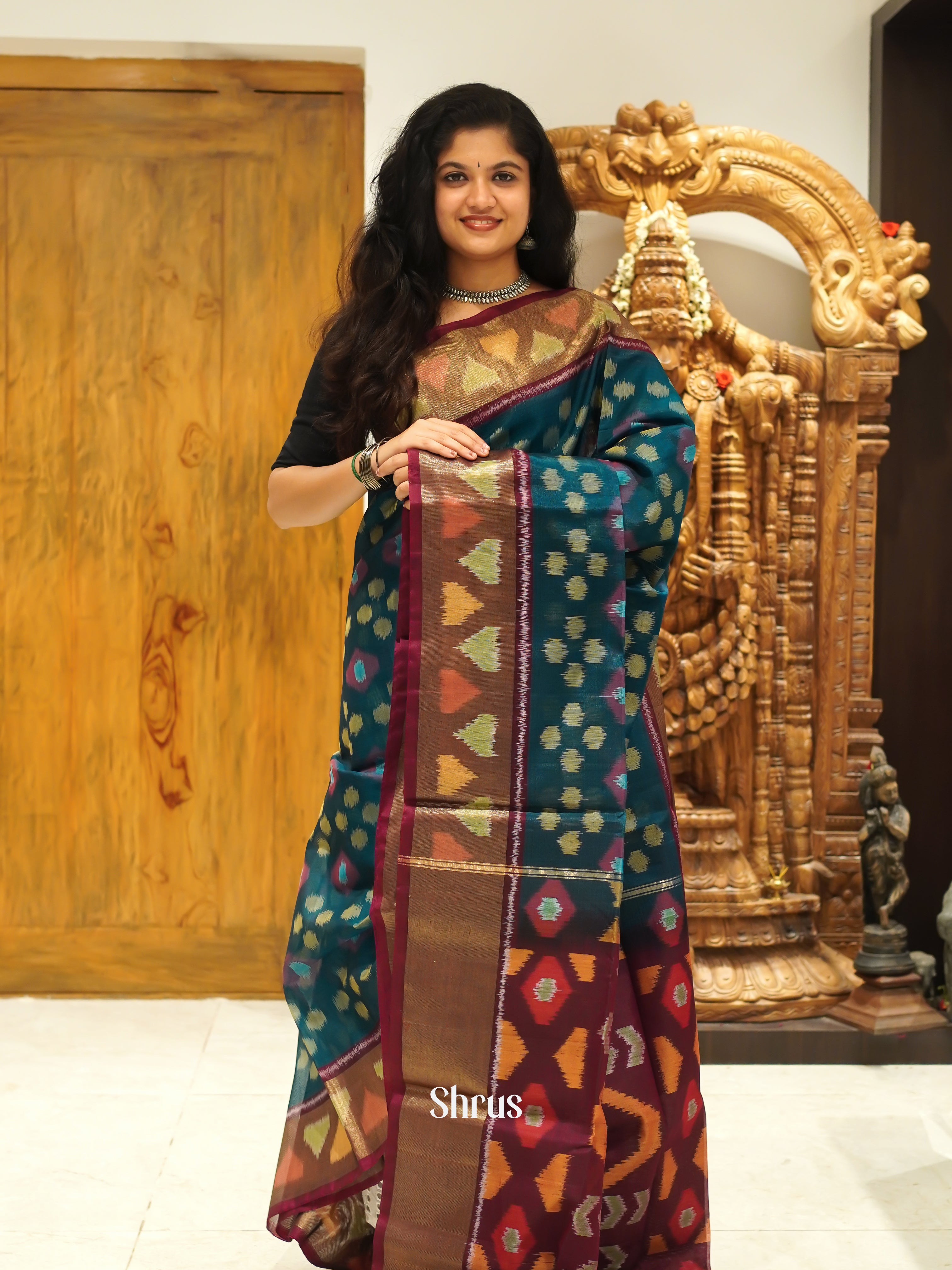 Peacock Green & Wine - Pochampally sico Saree