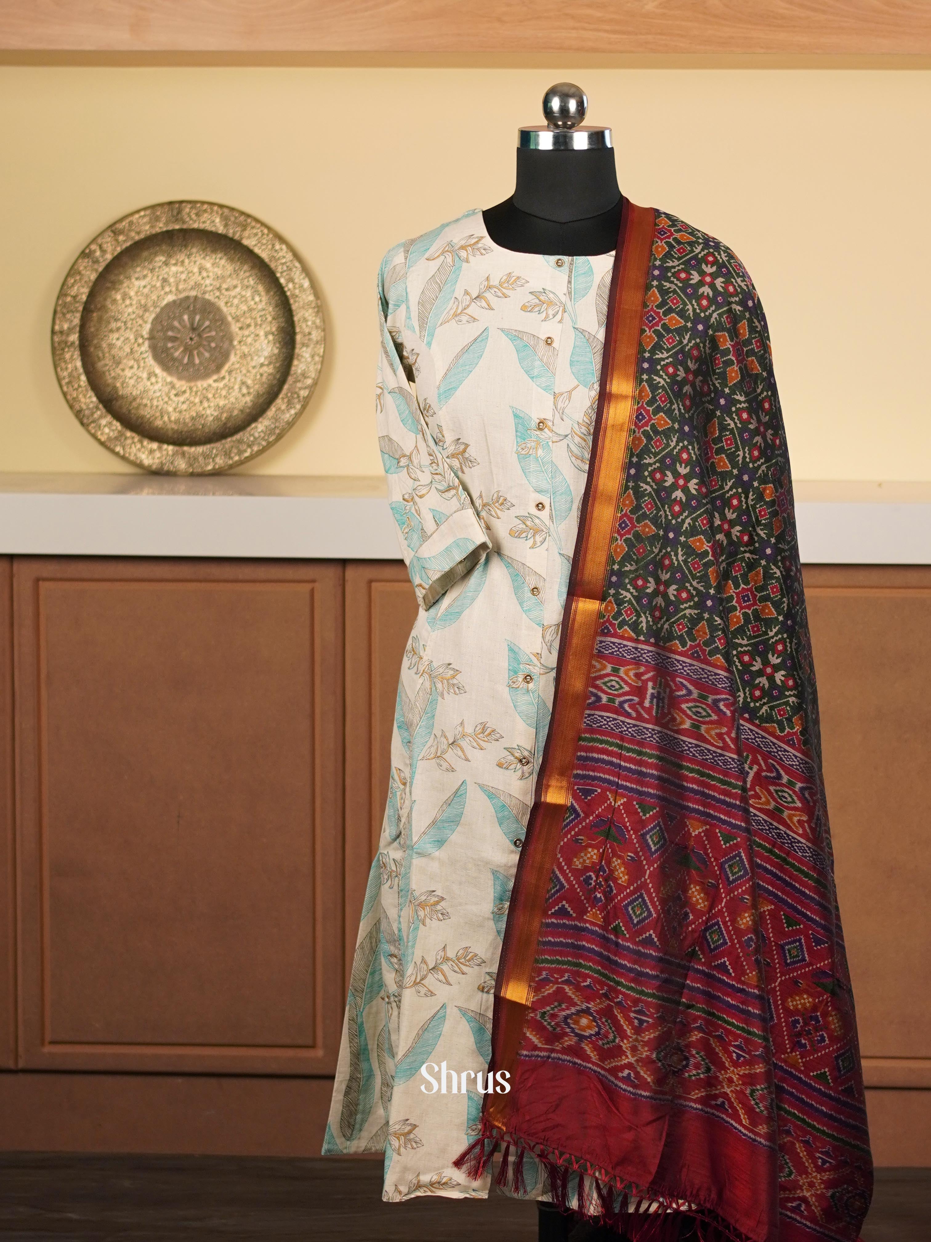 Green & Maroon  - Dupatta