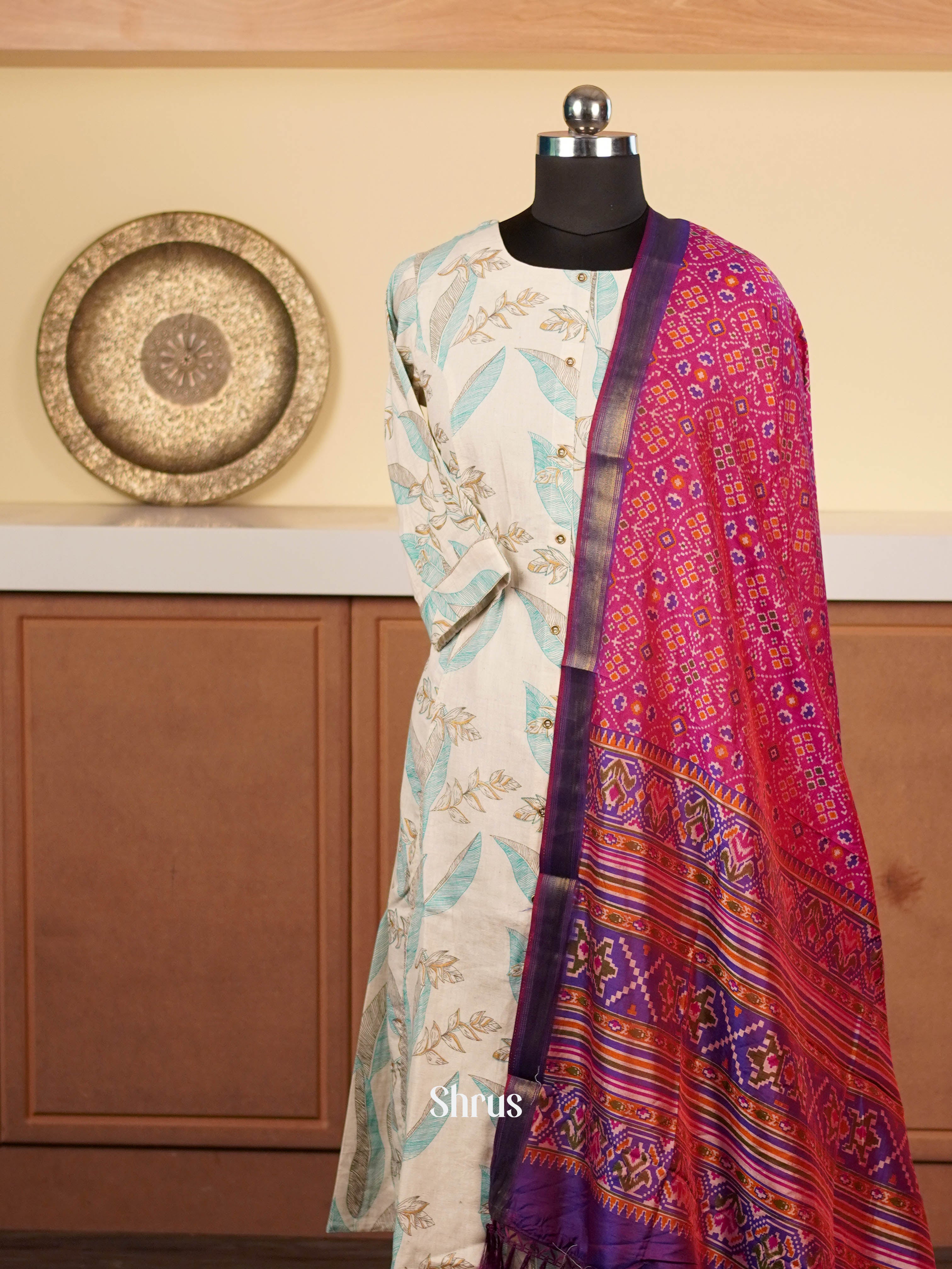 Pink & Indigo  - Dupatta