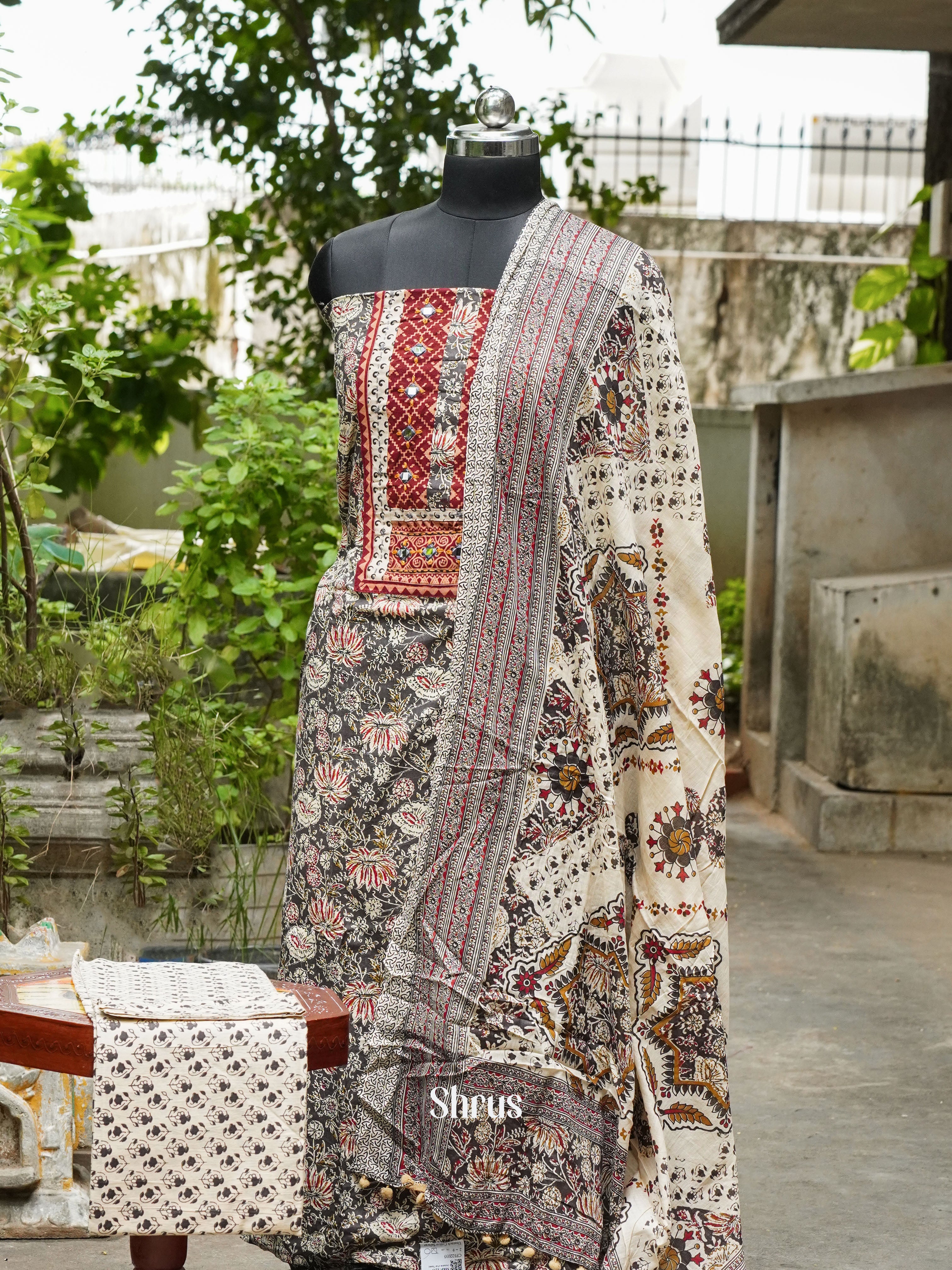 Grey & Cream - kalamkari Salwar