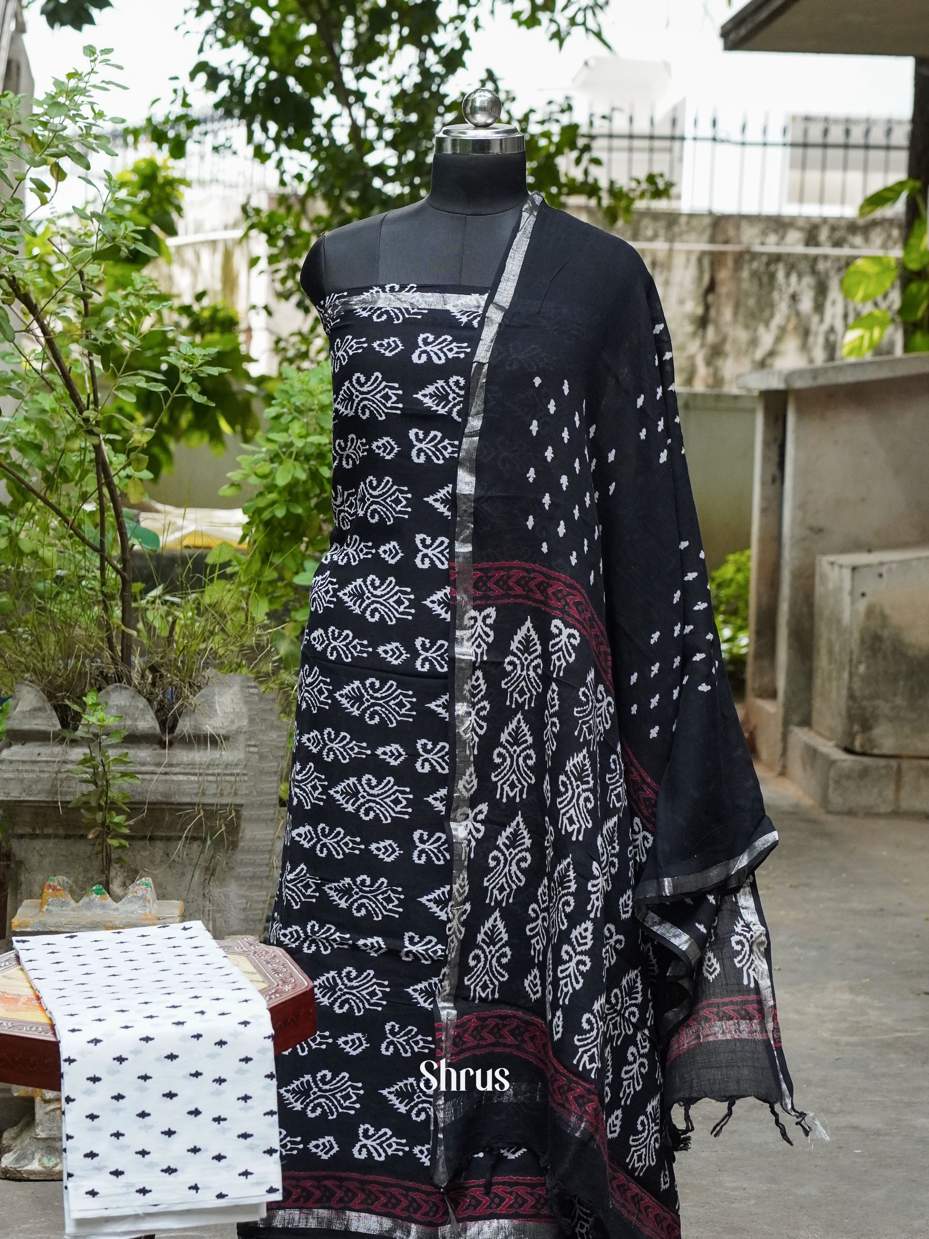 Black - Cotton salwar