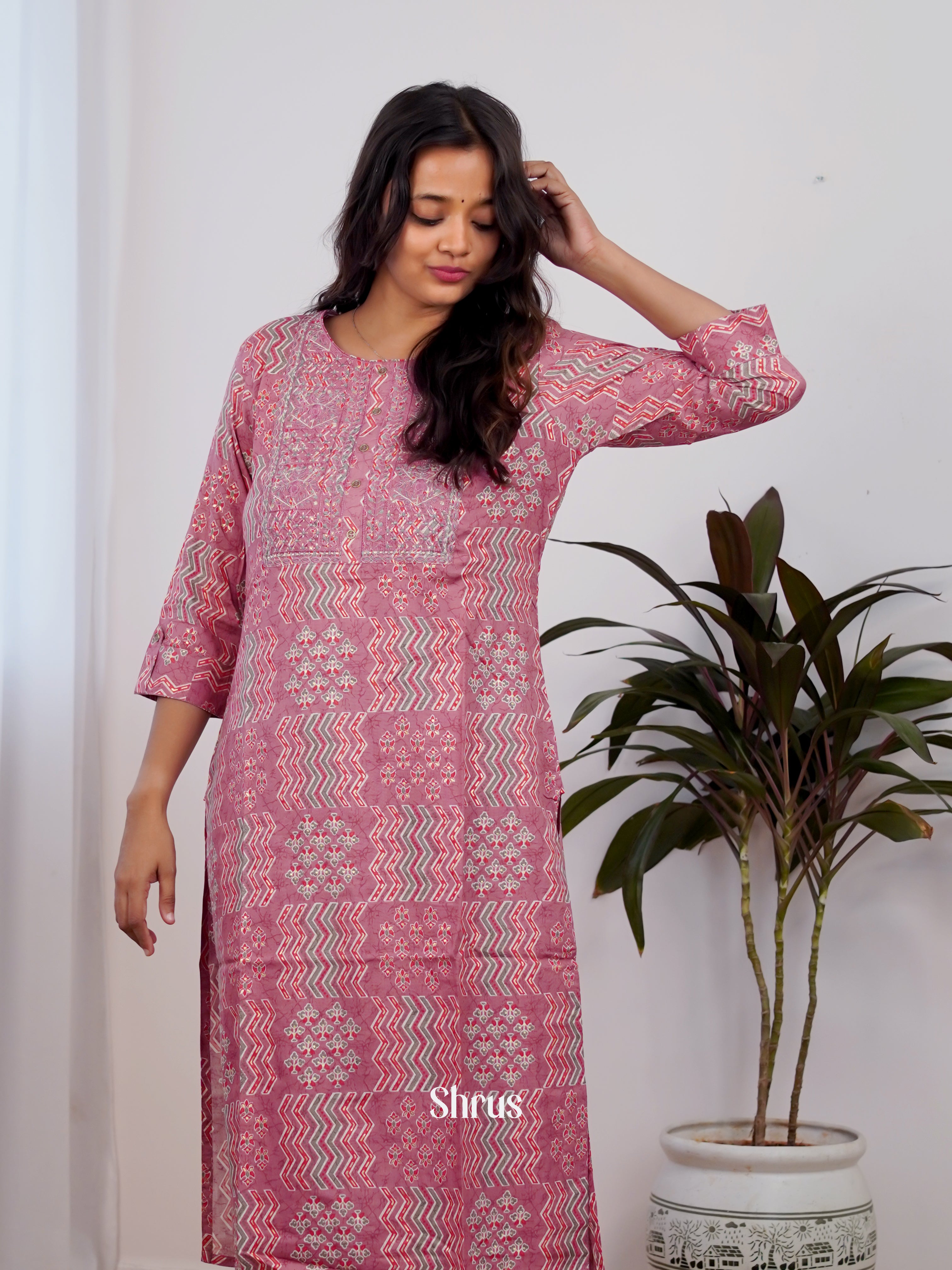 Pink  -2 pc printed Casual  Readymade Suits