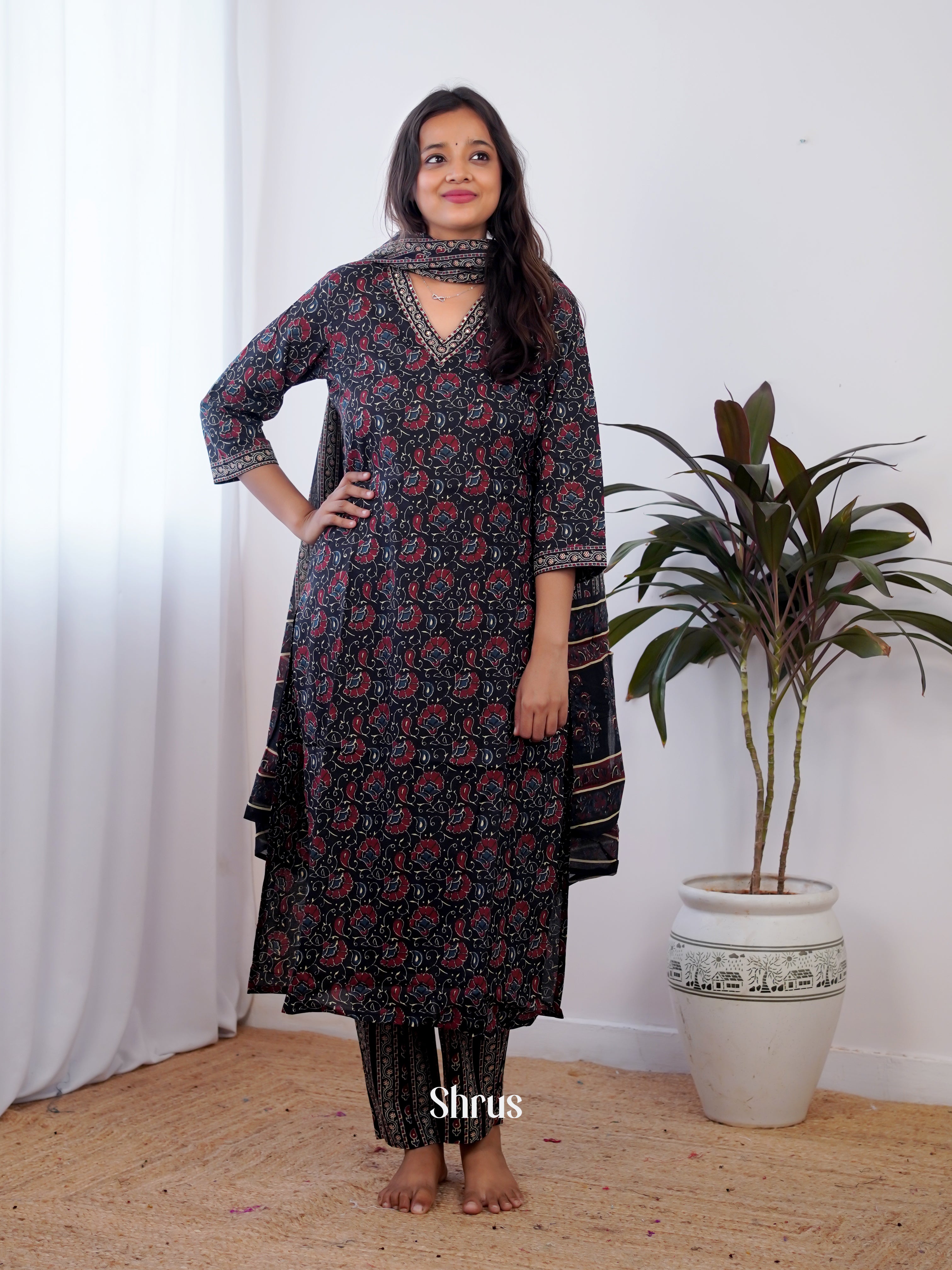 Black - 3pc Printed Readymade Suits