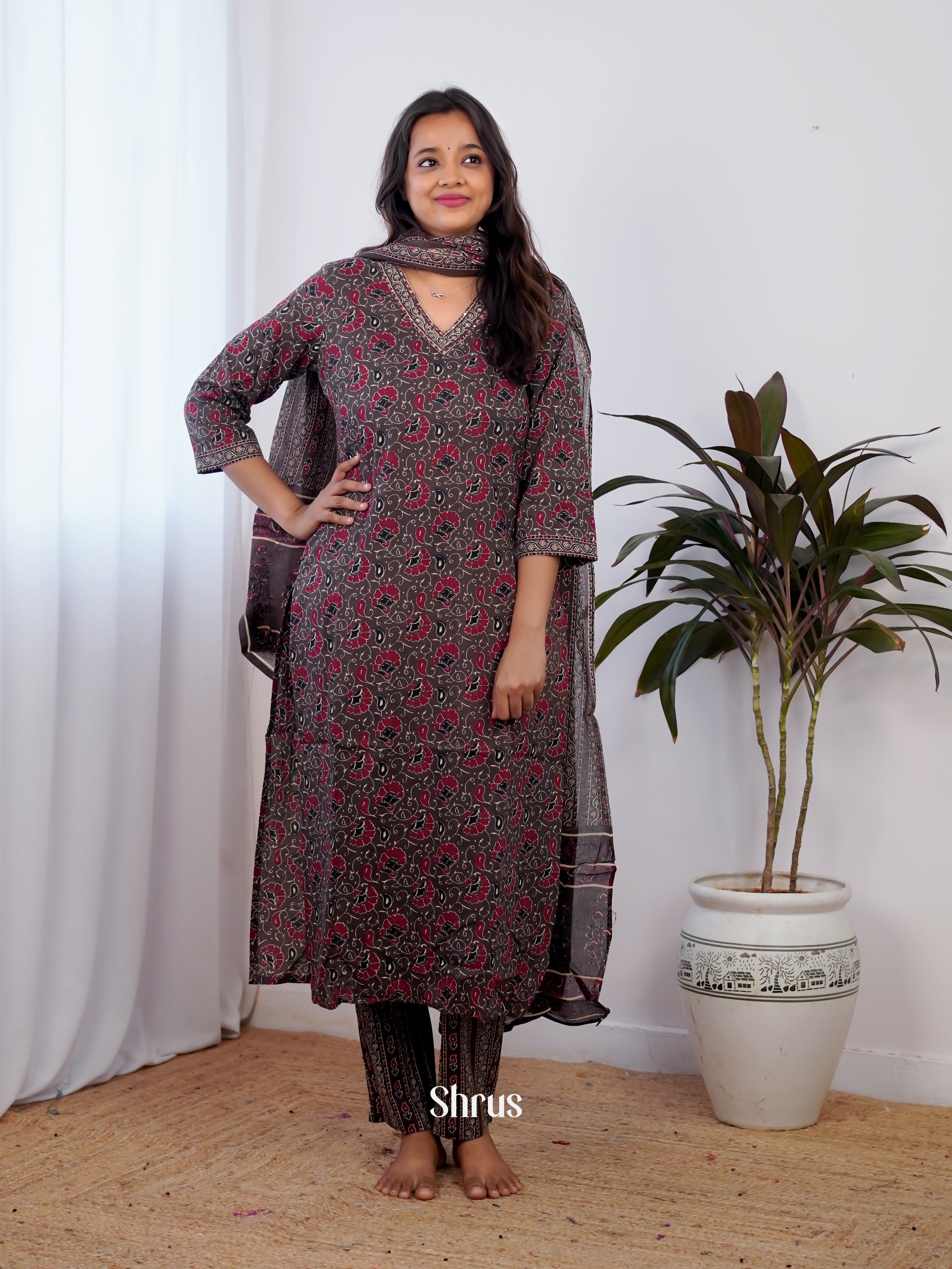 Grey -3pc floral printed  Readymade Suits