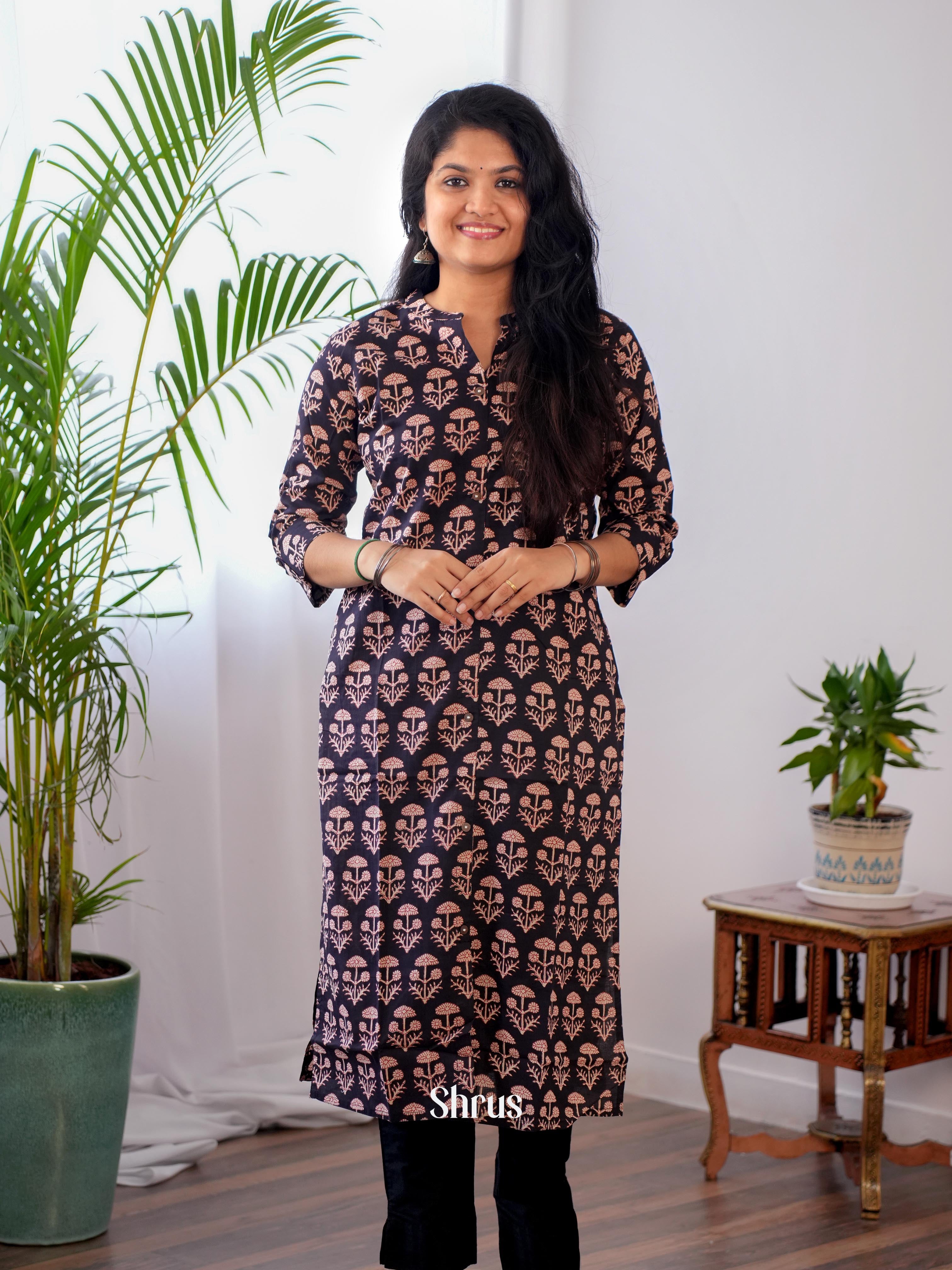 Black  - Readymade kurti